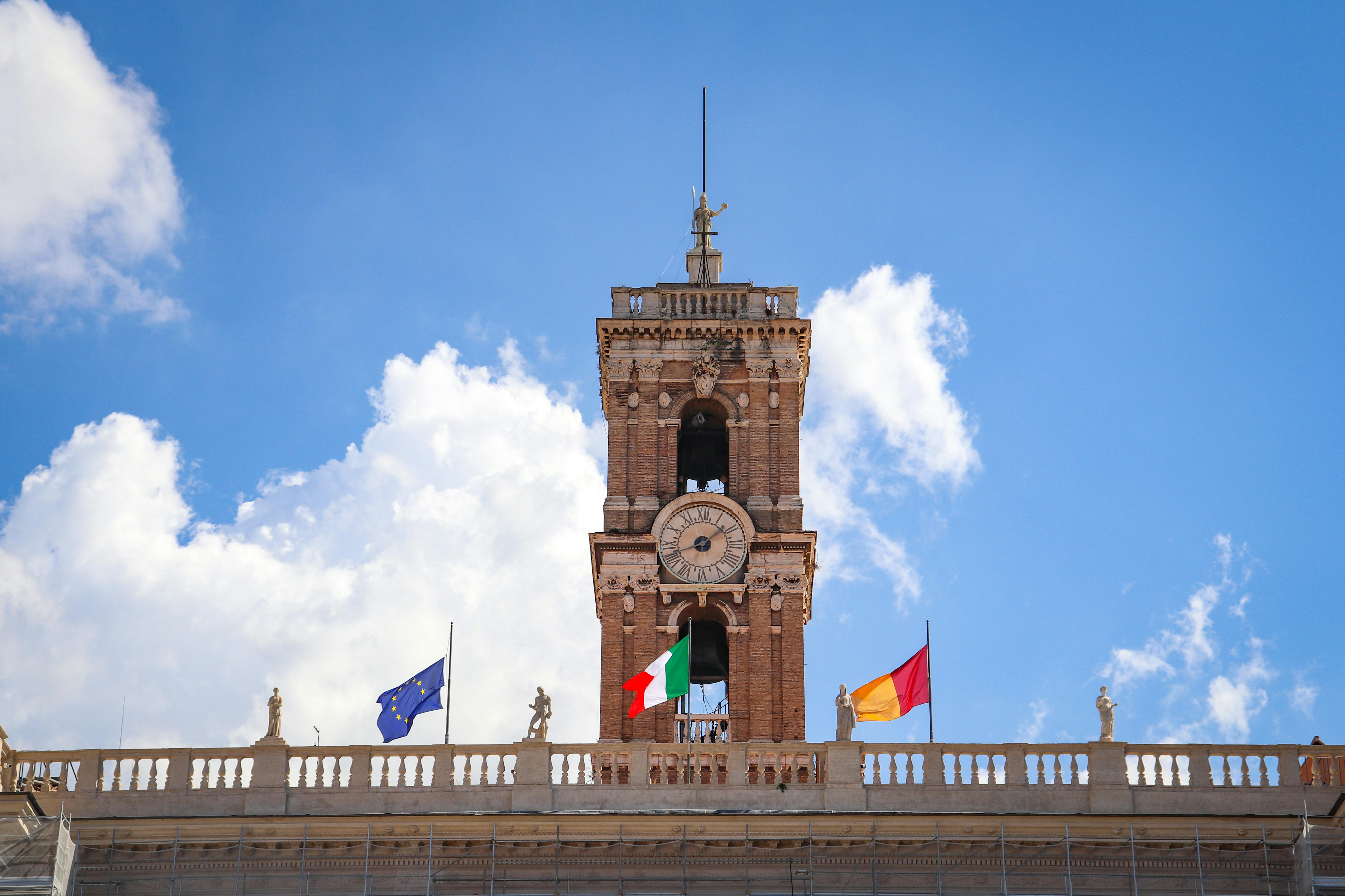Should you use AI when learning Italian? | Middlebury Language Schools — Photo by Claudia  Solano on Pexels