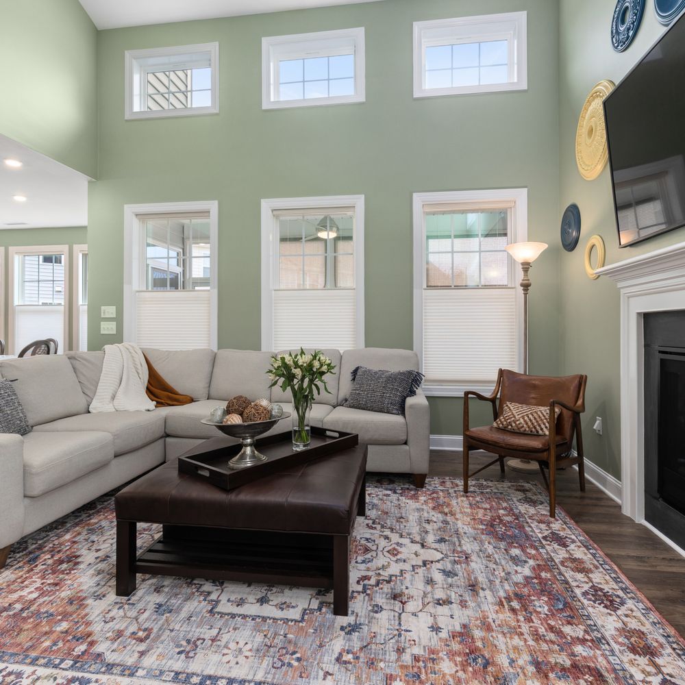 House Painting in Gallows Corner — woodwork brushed to a crisp, smooth line