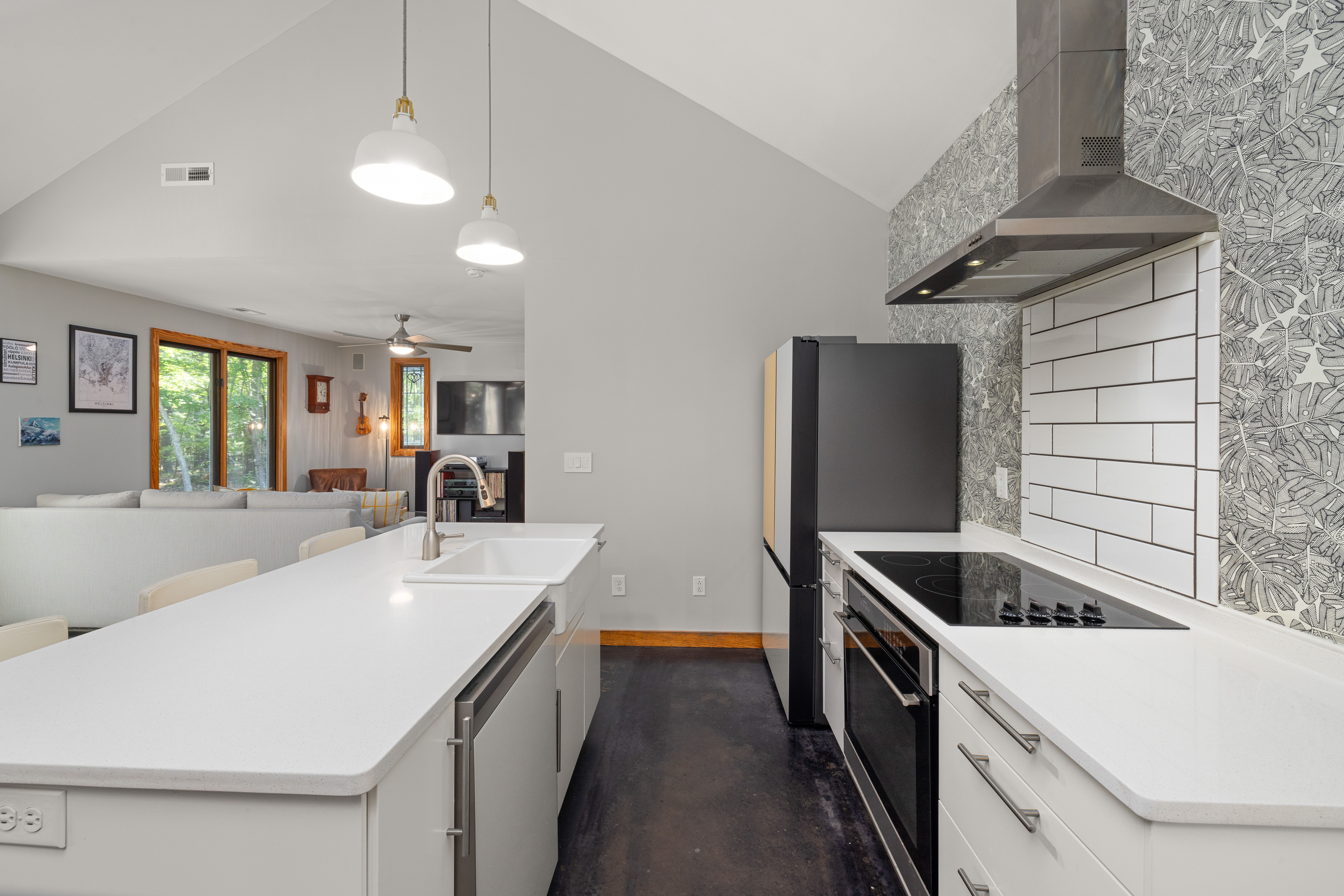 Kitchen Spraying in St John's Wood — woodwork brushed to a crisp, smooth line