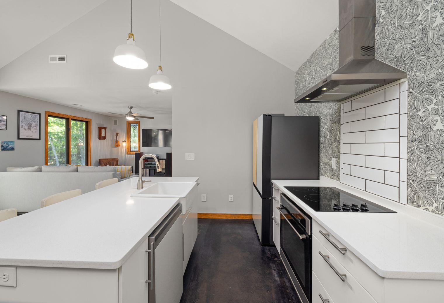 Kitchen Spraying in St John's Wood — woodwork brushed to a crisp, smooth line