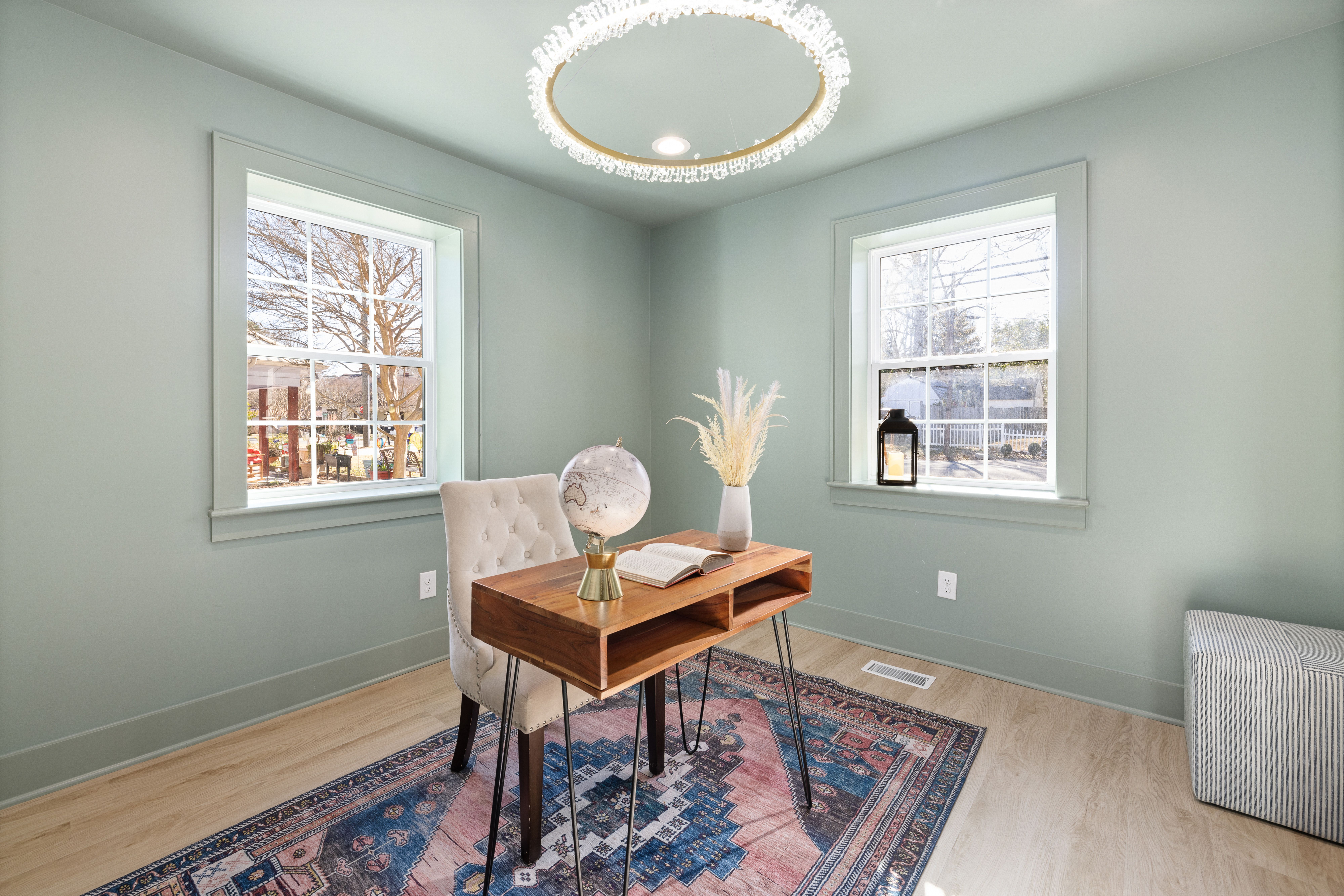 Commercial Decorating in De Beauvoir Town — woodwork brushed to a crisp, smooth line