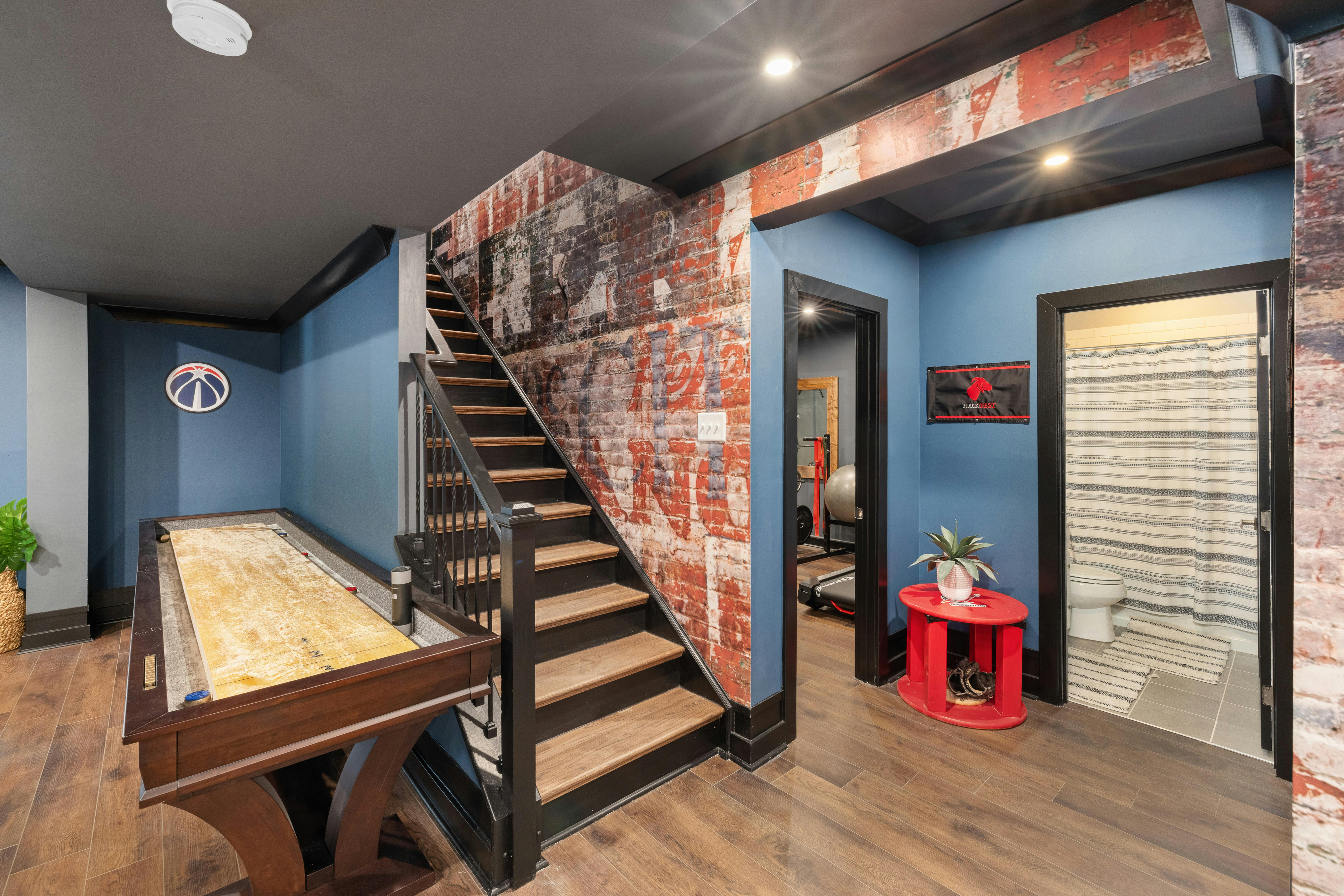 Soundproof basement entertainment room with acoustic panels