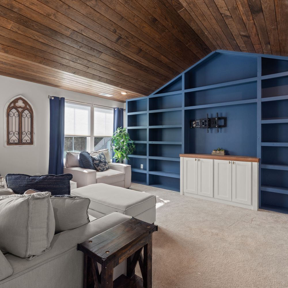 Grendon Underwood — professional movers carrying furniture on a house move