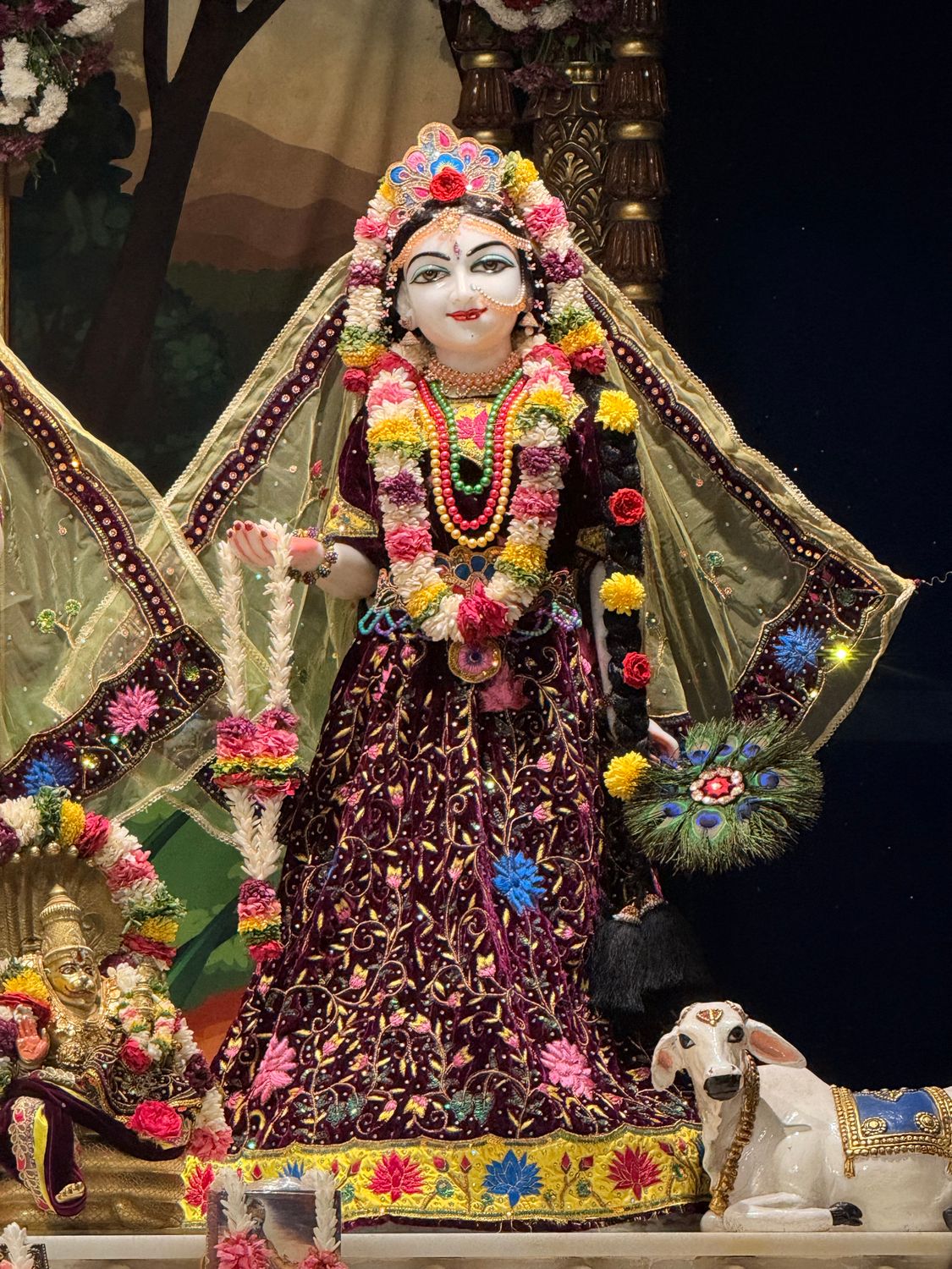 Intricate Radha Statue In Traditional Attire Free Stock Photo intricate-radha-statue-in-traditional-attire-free-stock-photo