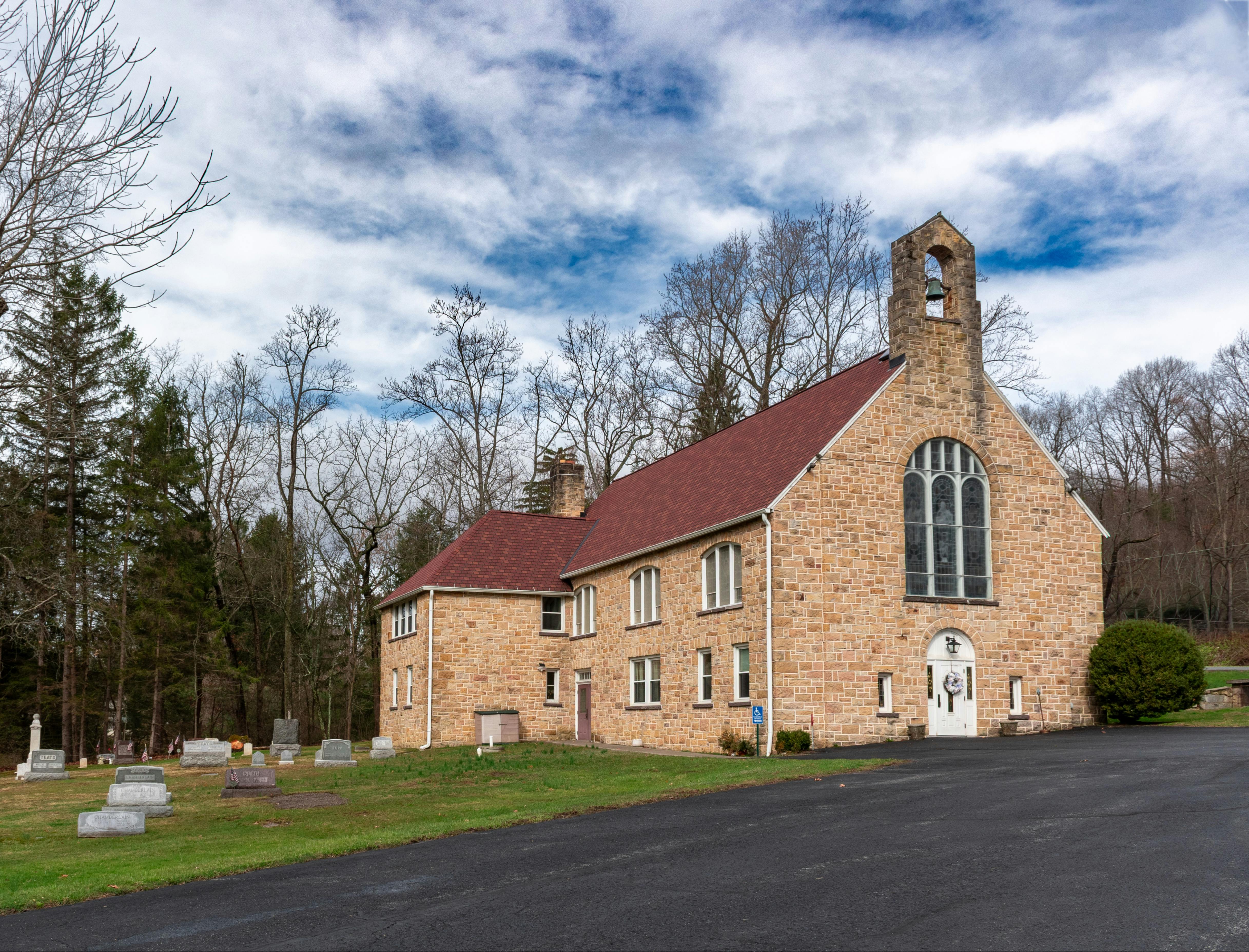 Mount Canaan Baptist Church holds Black Men’s Mental Health Forum — Photo by Michael S on Pexels