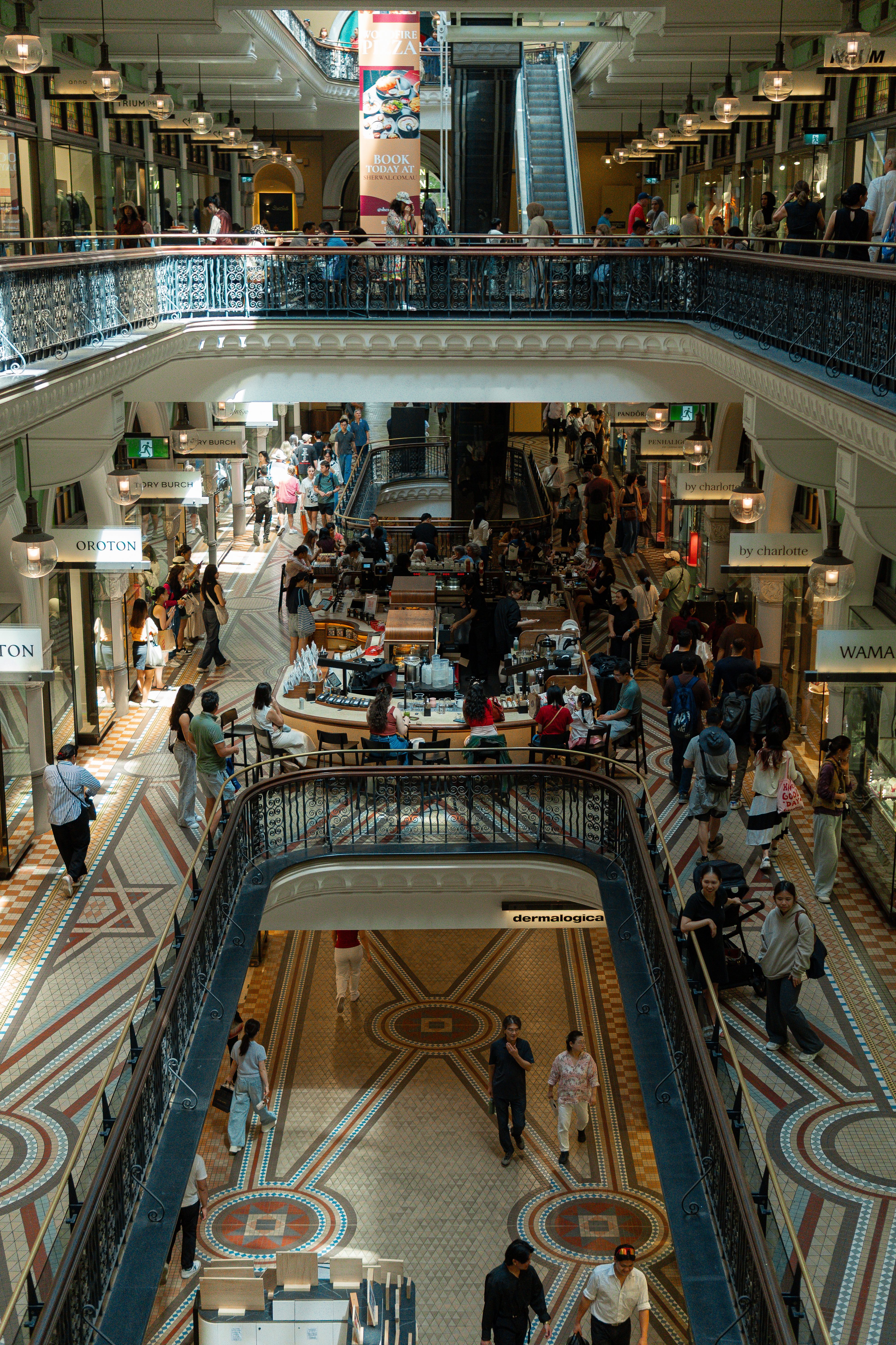 Bustling Interior of Sydney's Iconic Queen Victoria Building · Free ...