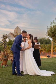 Captured romance at an elegant outdoor wedding ceremony in Mendoza, Argentina.