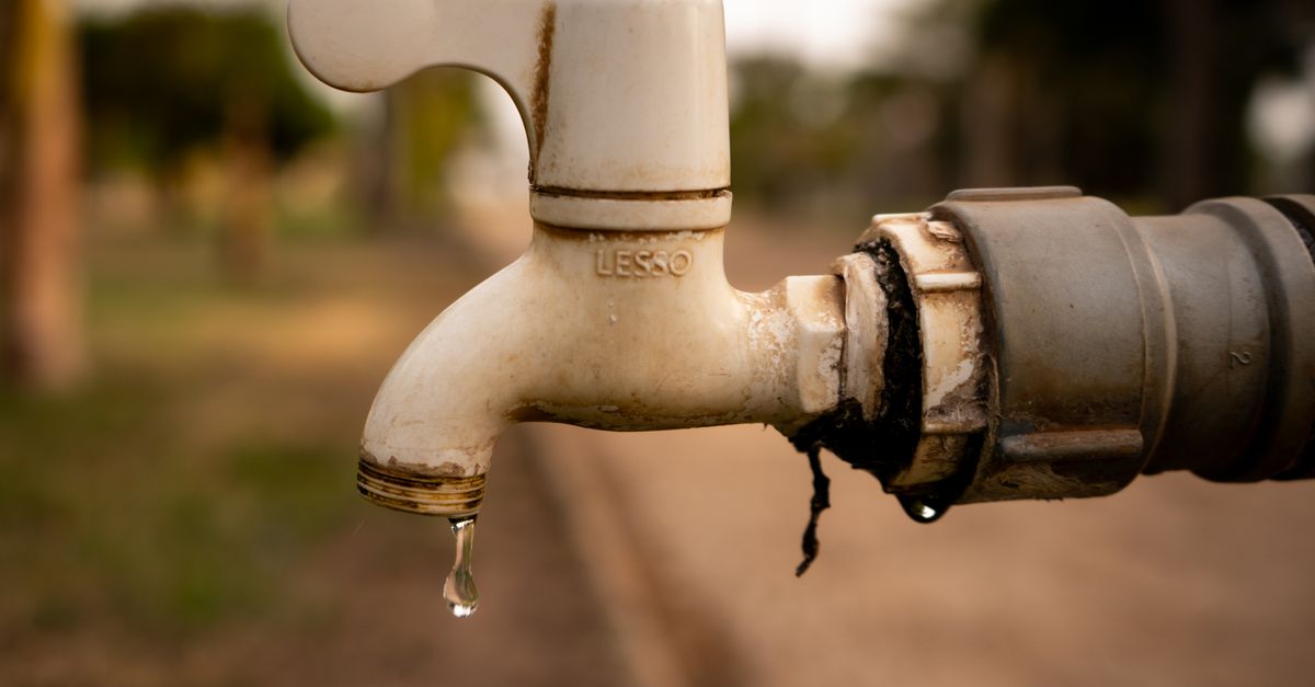 Why Your Garden Faucet Freezes Every Winter (And The Overlooked Fix That Saves You Money)