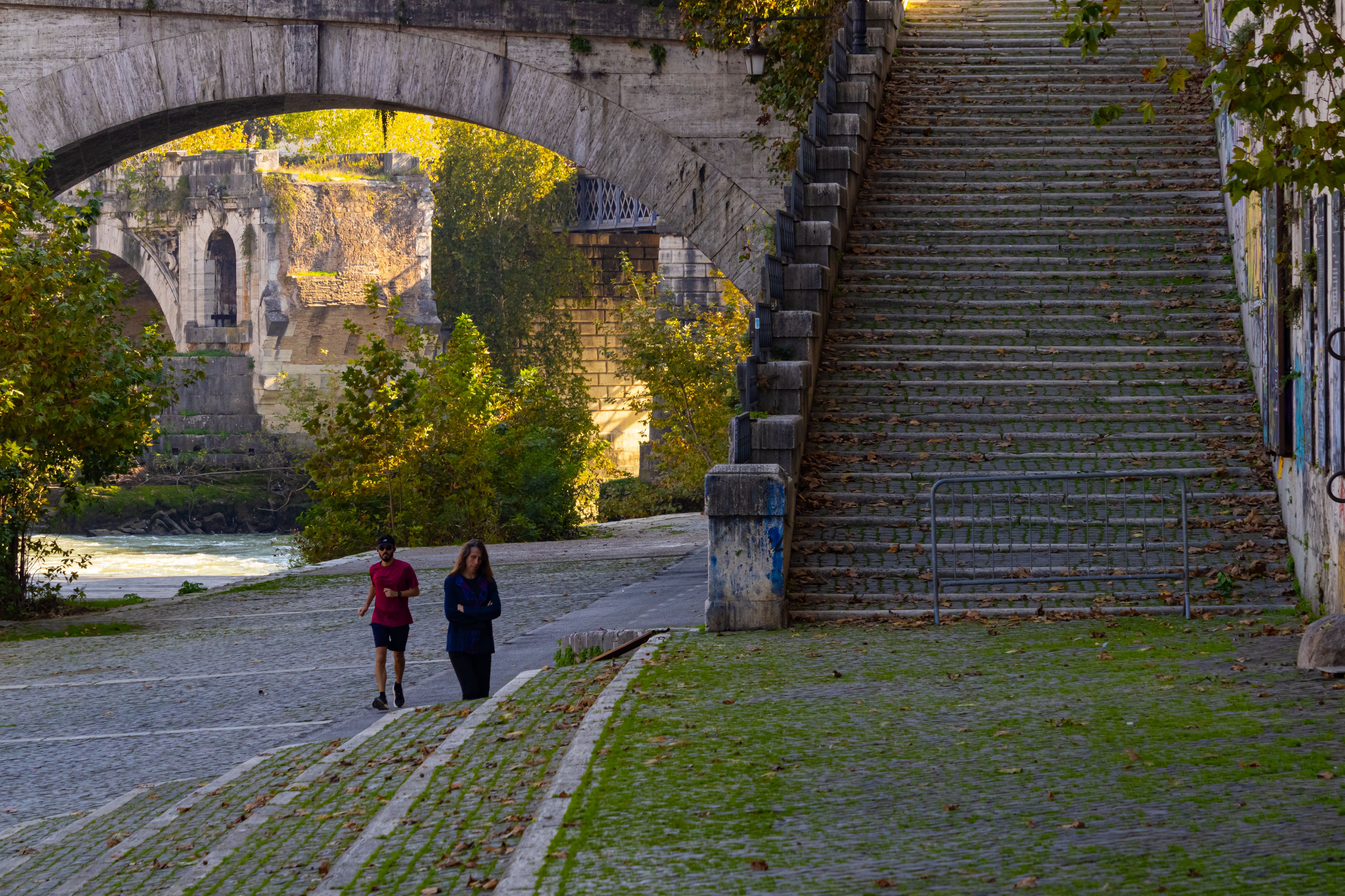 Cobblestone Pathway Along Ponte Cestio in Rome · Free Stock Photo