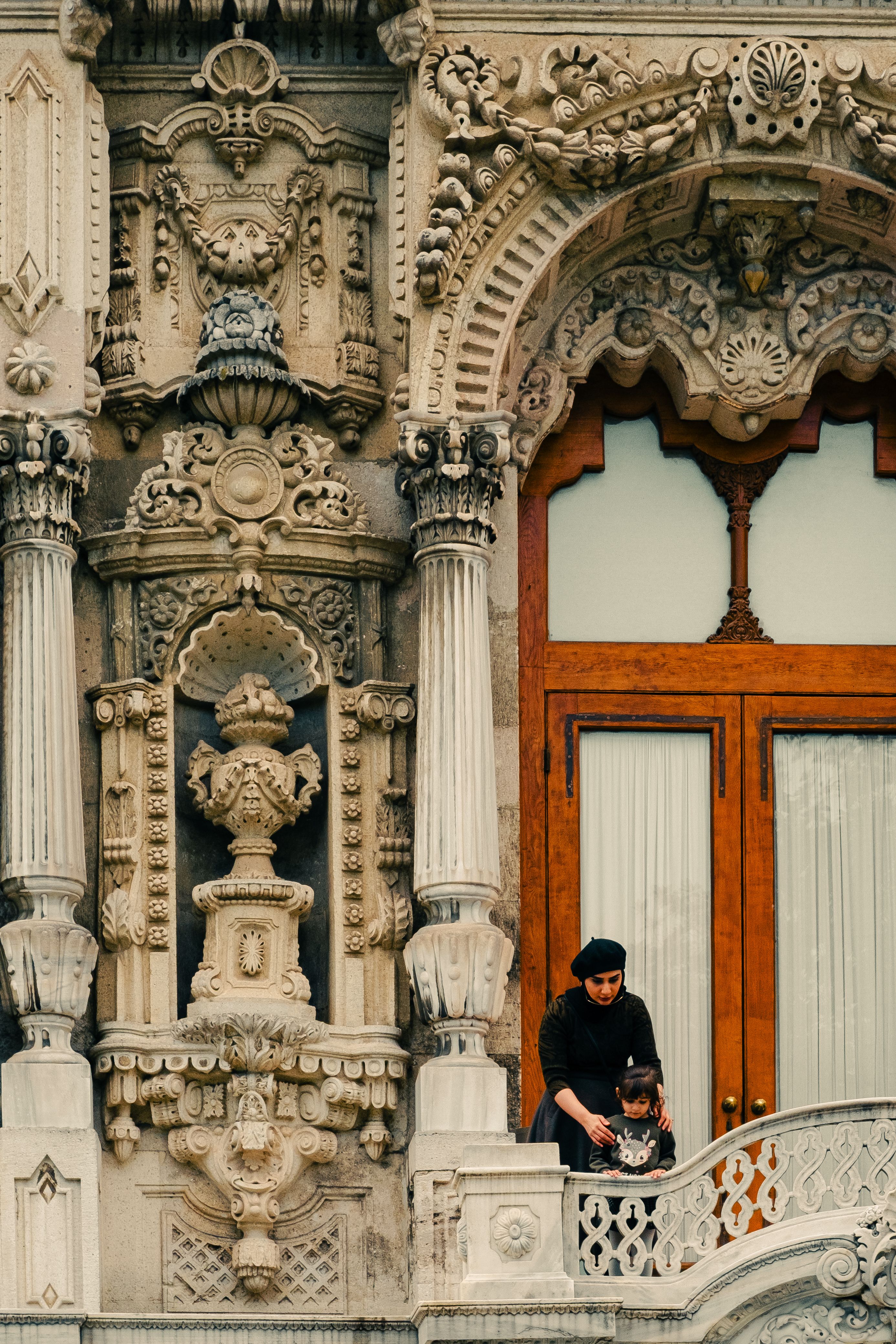 Historic Architectural Facade with Ornate Designs · Free Stock Photo