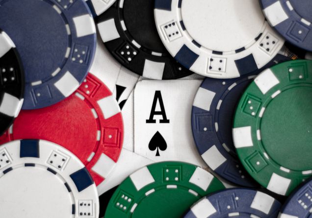 Online Casino: Spielautomaten und Live-Spiele im Überblick