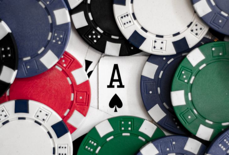 Online Casino: Spielautomaten und Live-Spiele im Überblick