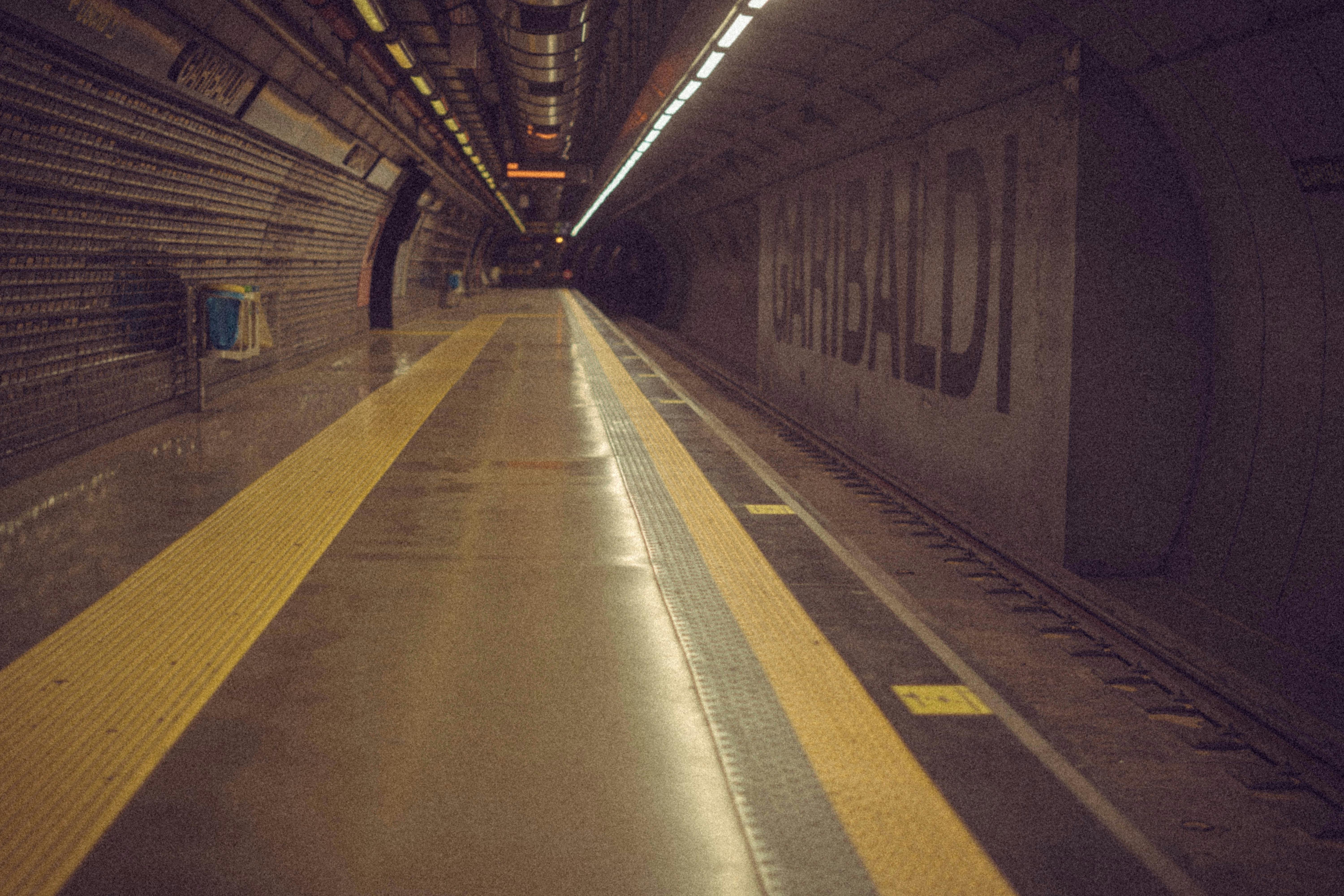 fitment architecture MMY platform — Photo by Natalia Pawłucka on Pexels