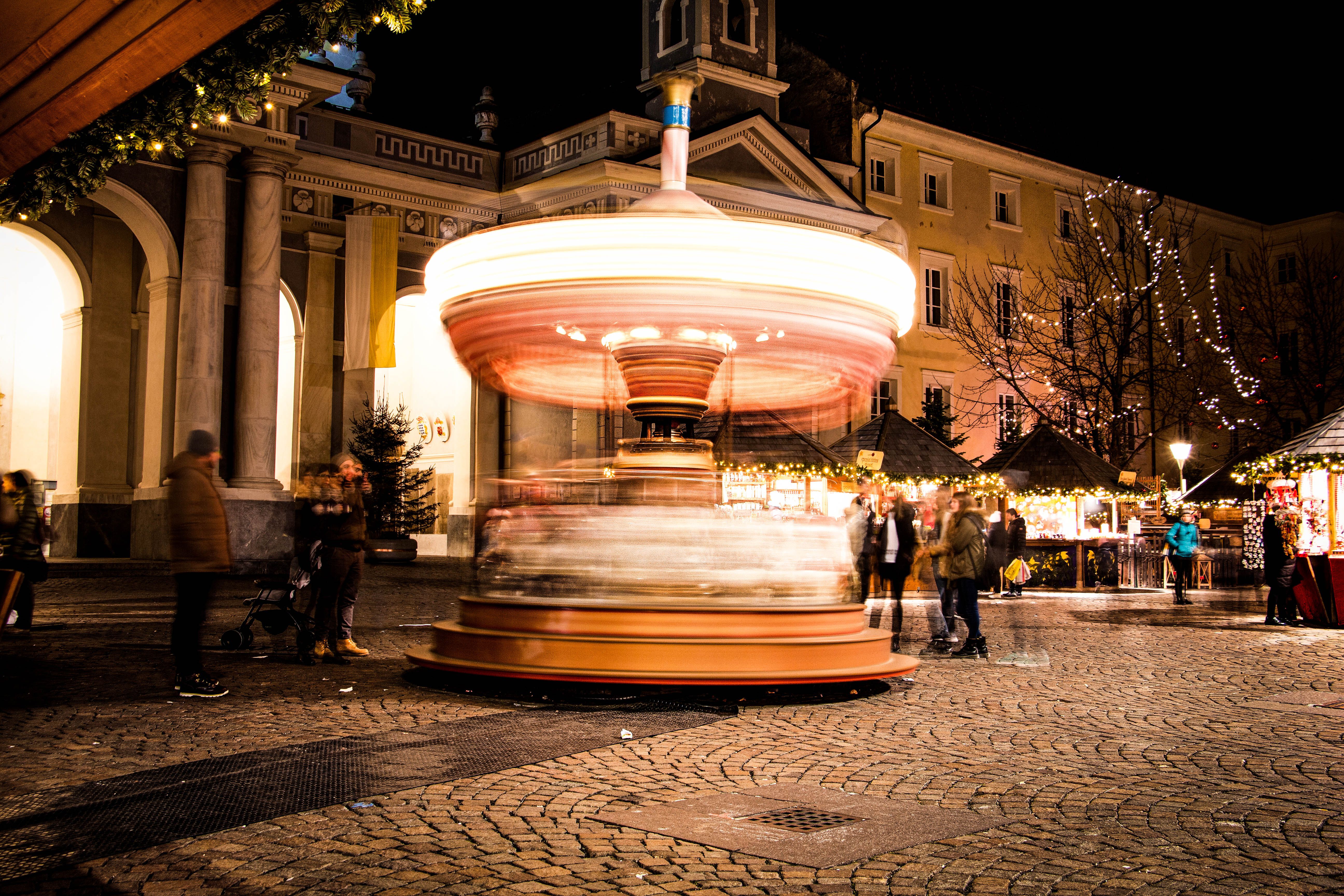 Salzburg Christmas Markets: The Best Glühwein and Gifts (and When to Go)