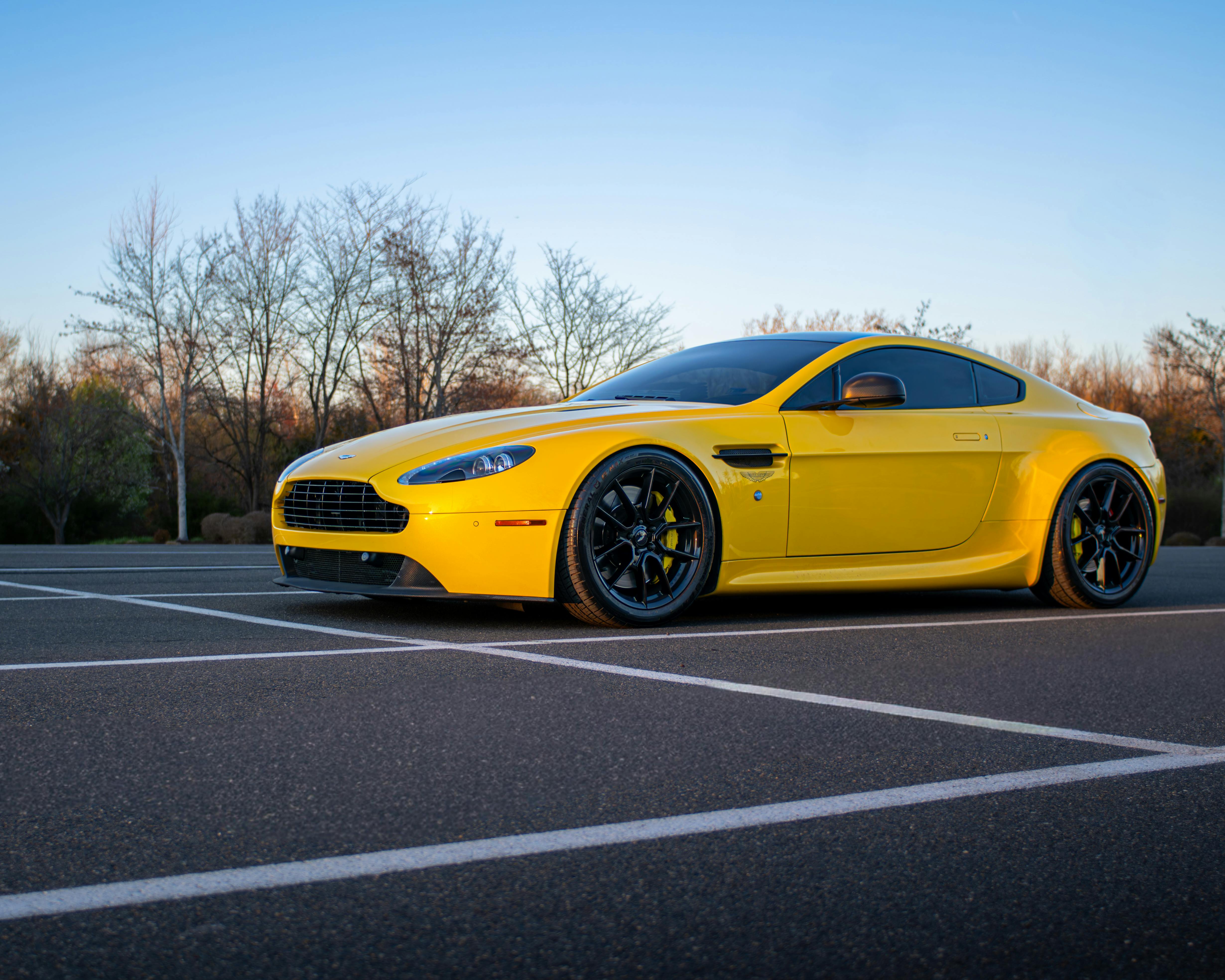 Newey created 2026 Aston Martin concept during Red Bull gardening leave — Photo by Eric Joseph on Pexels