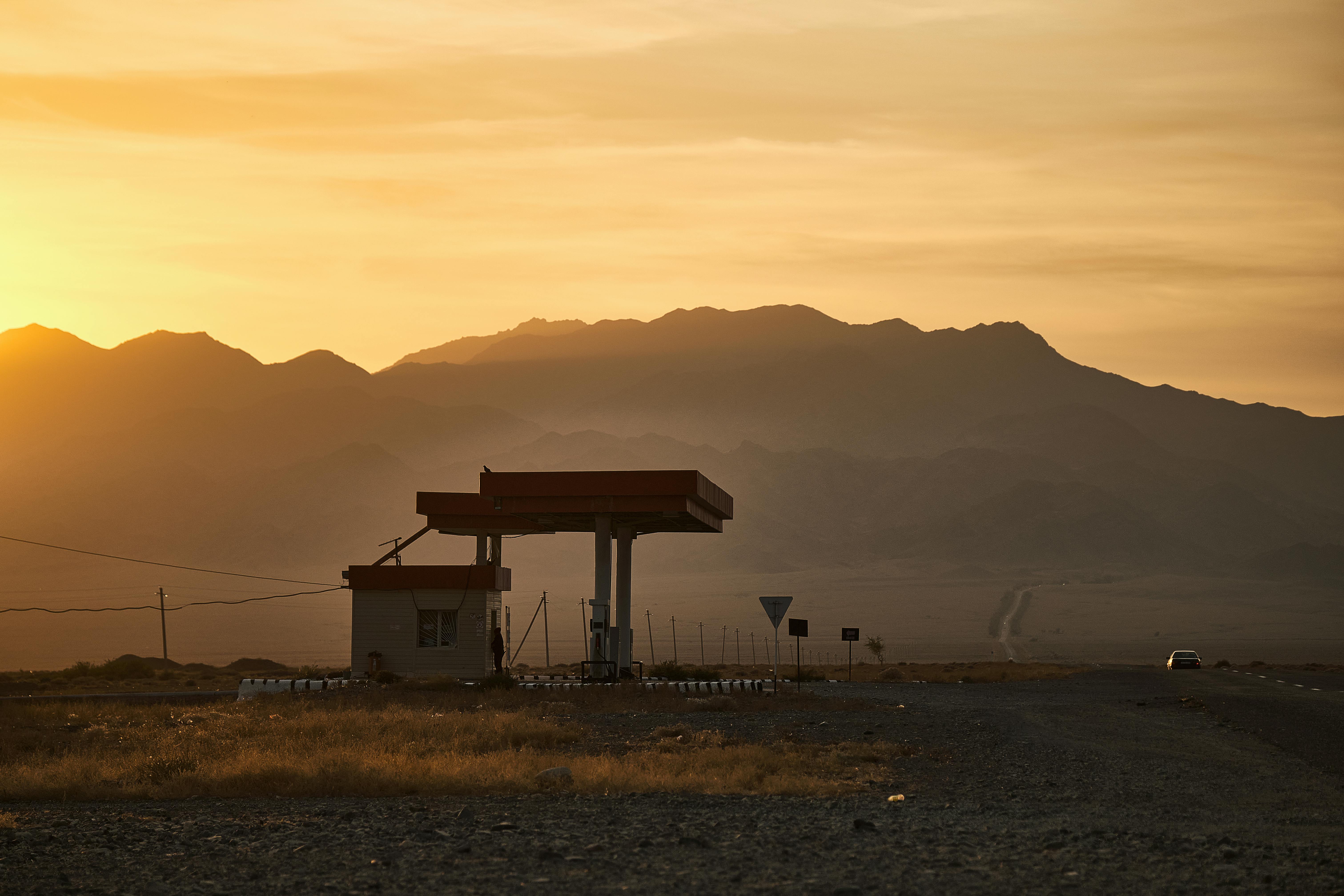 Fuel prices surge in Africa as Iran war hits supply