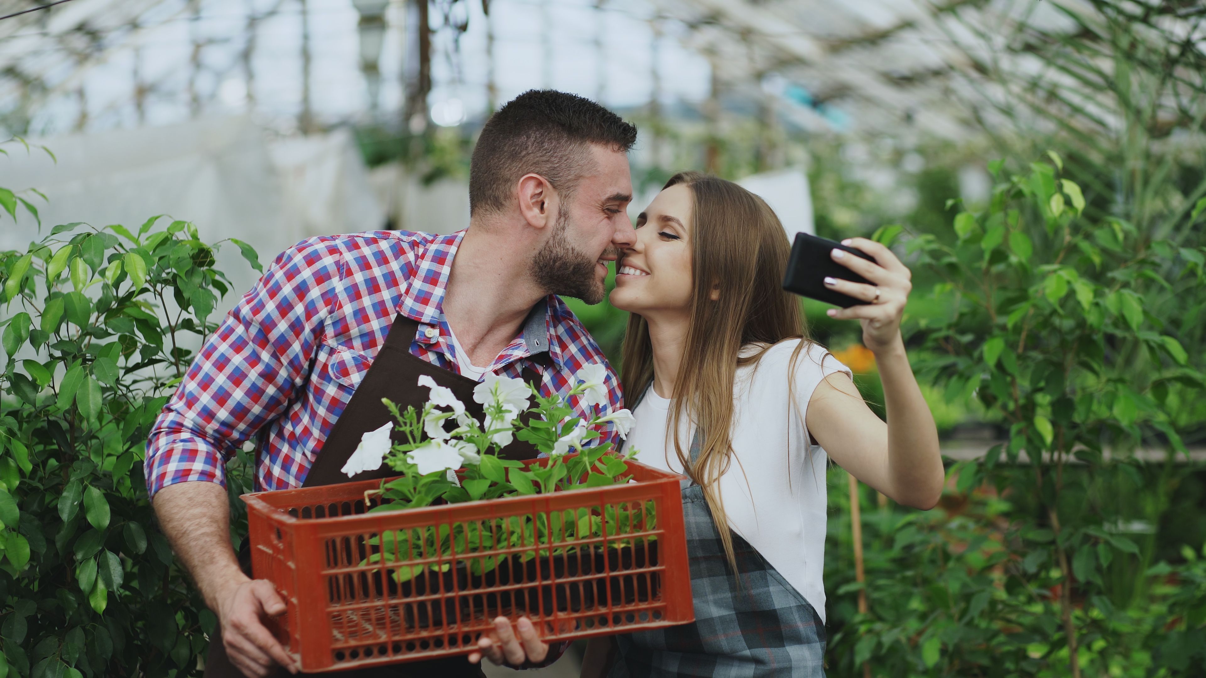 Celebrate Gardening Season With a New Pair of Gloves: Here Are the Best We Tested — Photo by Vitaly Gariev on Pexels