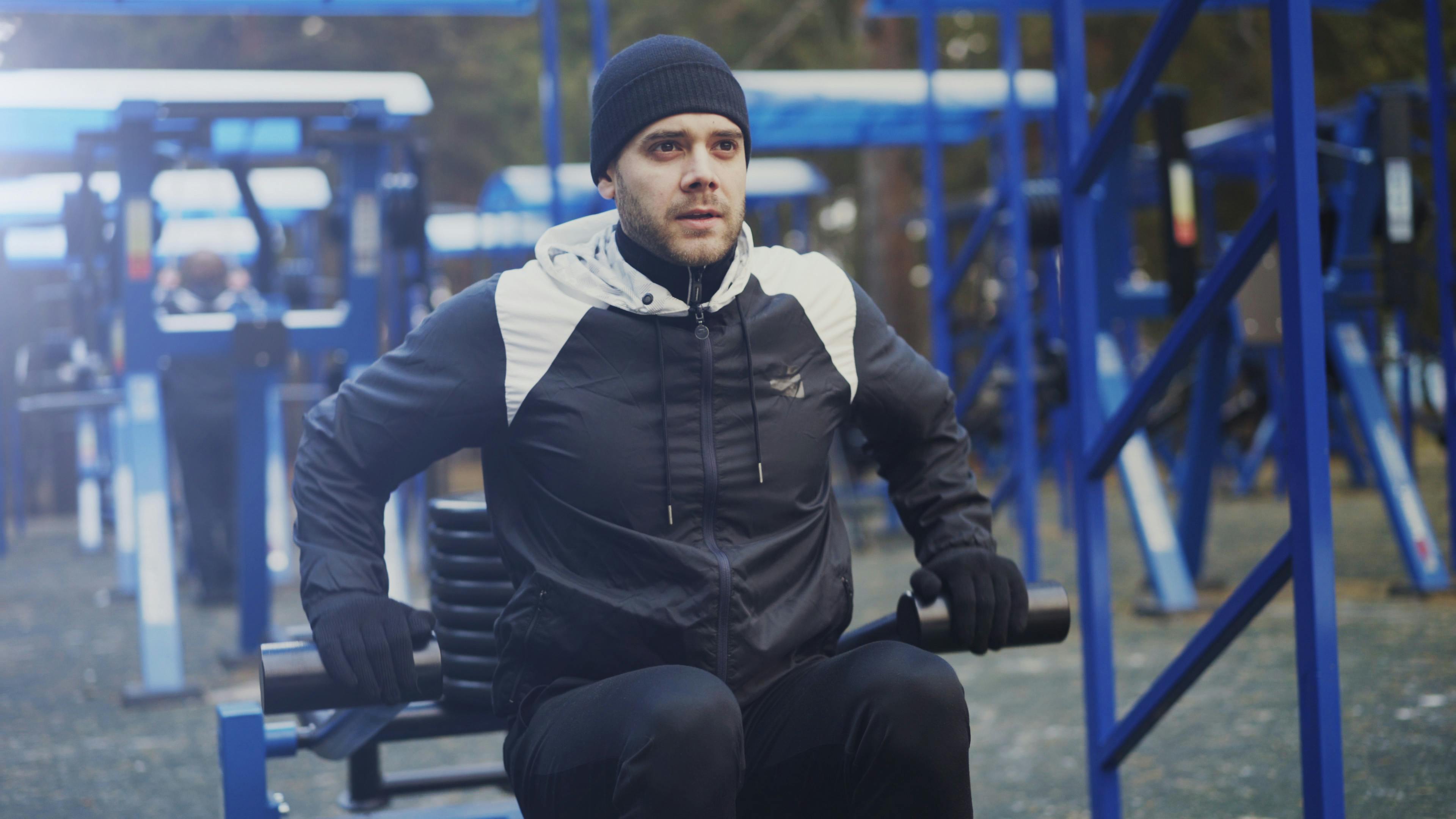 A Guide to Outdoor Fitness on a GLP-1 in 2026 — Photo by Vitaly Gariev on Pexels