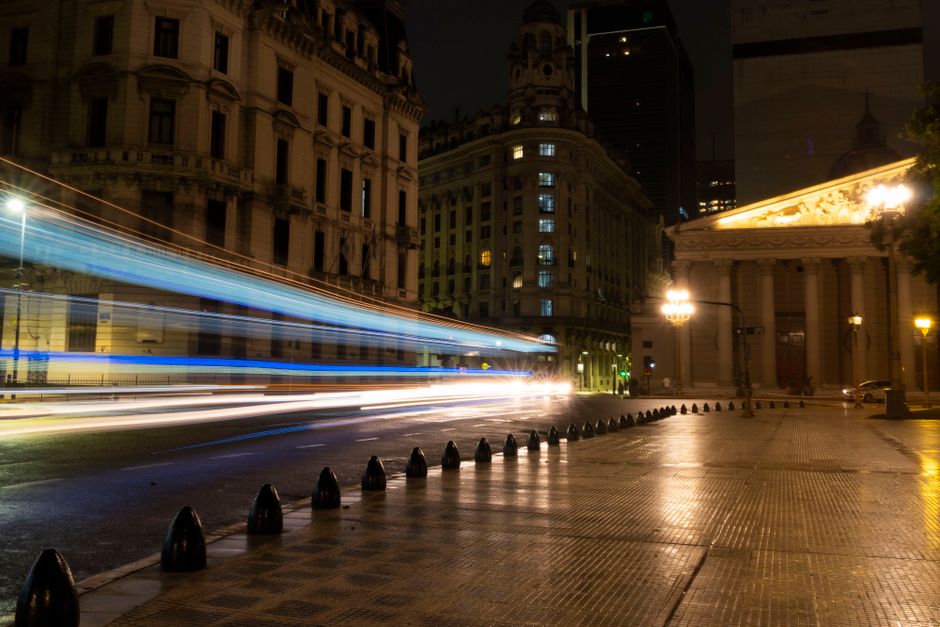 Inversión extranjera repunta en Argentina con el mejor trimestre desde 2019