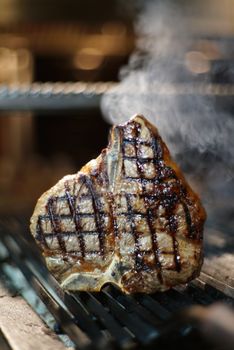 Beef, Short Loin, Porterhouse Steak (Raw)