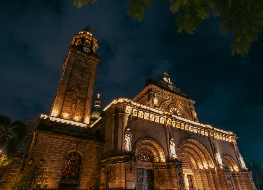 Manila, Philippines — a travel moment · stay connected with a Manila eSIM from My Holiday SIM