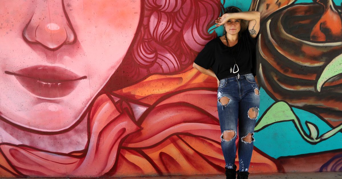 Essential Tips for Aspiring Models to Stand Out
