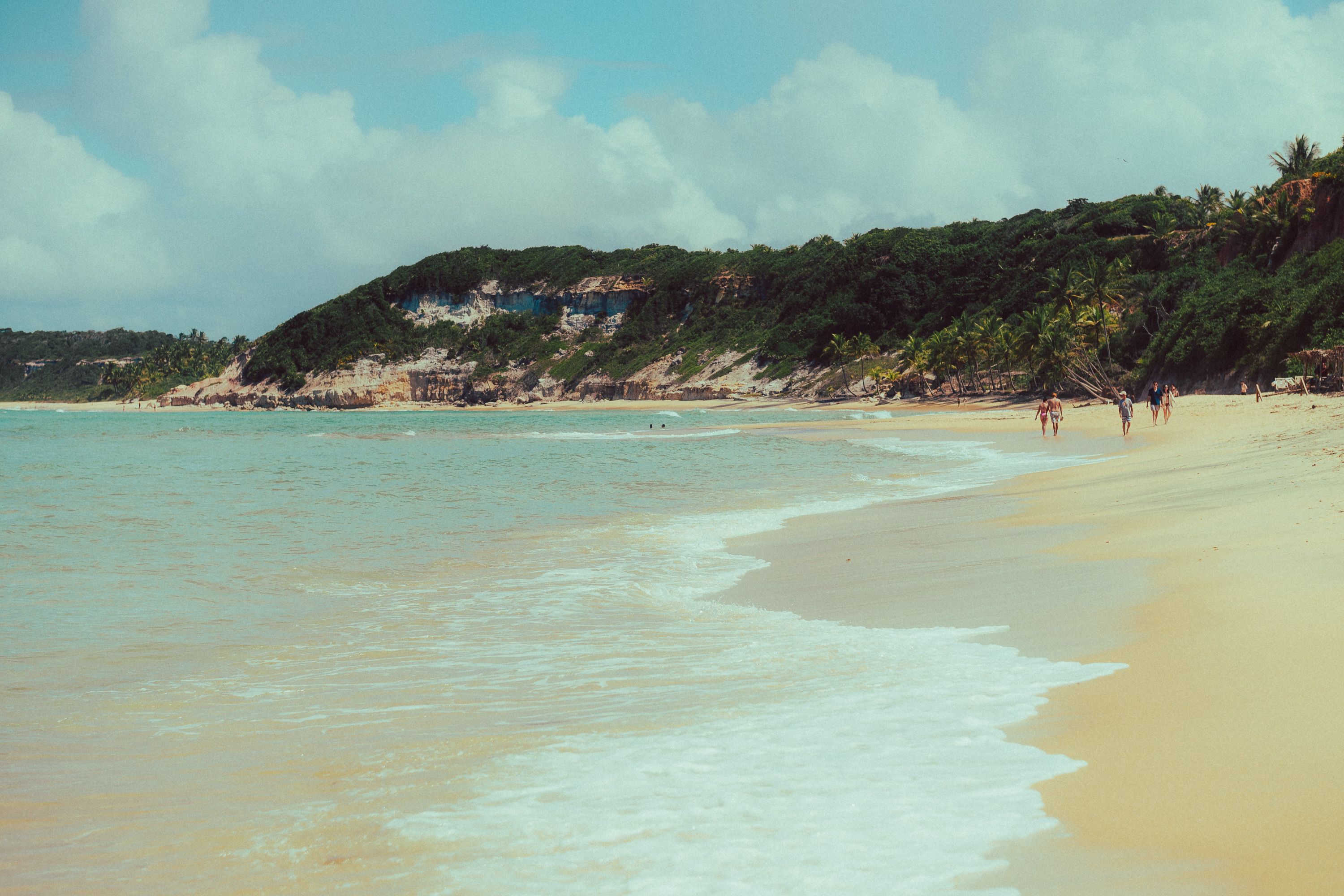 Trancoso, Caraíva e mais! Mega Promo Latam tem voos para Ilhéus ou Porto Seguro a partir d