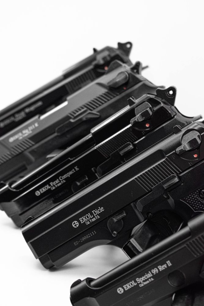 Real Gun Photos, Download The BEST Free Real Gun Stock Photos & HD Images
