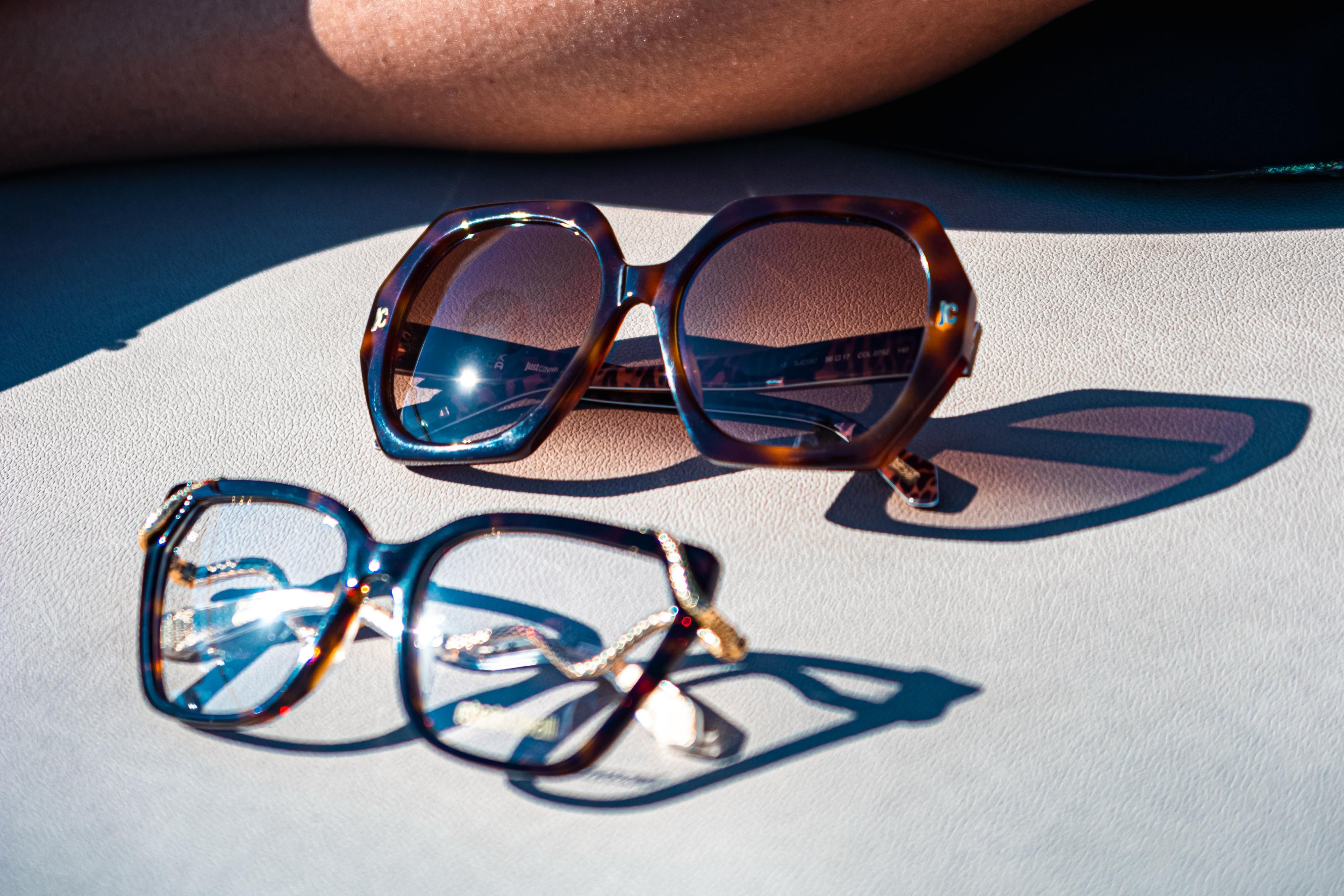 Lunettes de soleil anti-UV 2026 : les normes CE suffisent-elles 