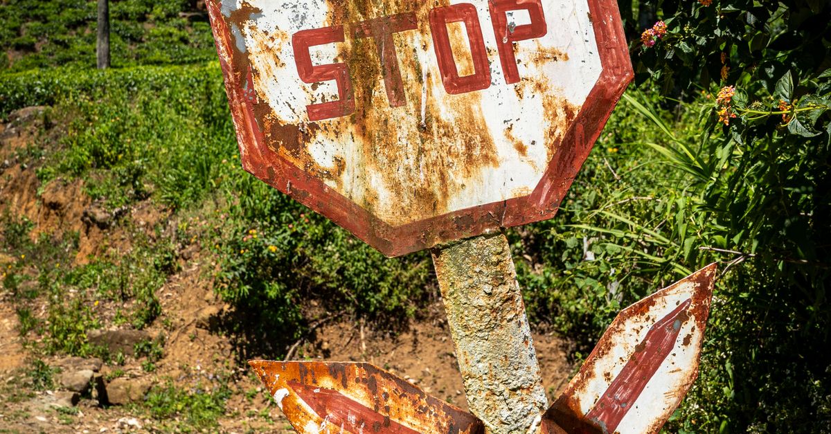 Hug Rustic Stop Sign Rustic Stop Sign by Sri Lankan Railway · Free Stock Photo