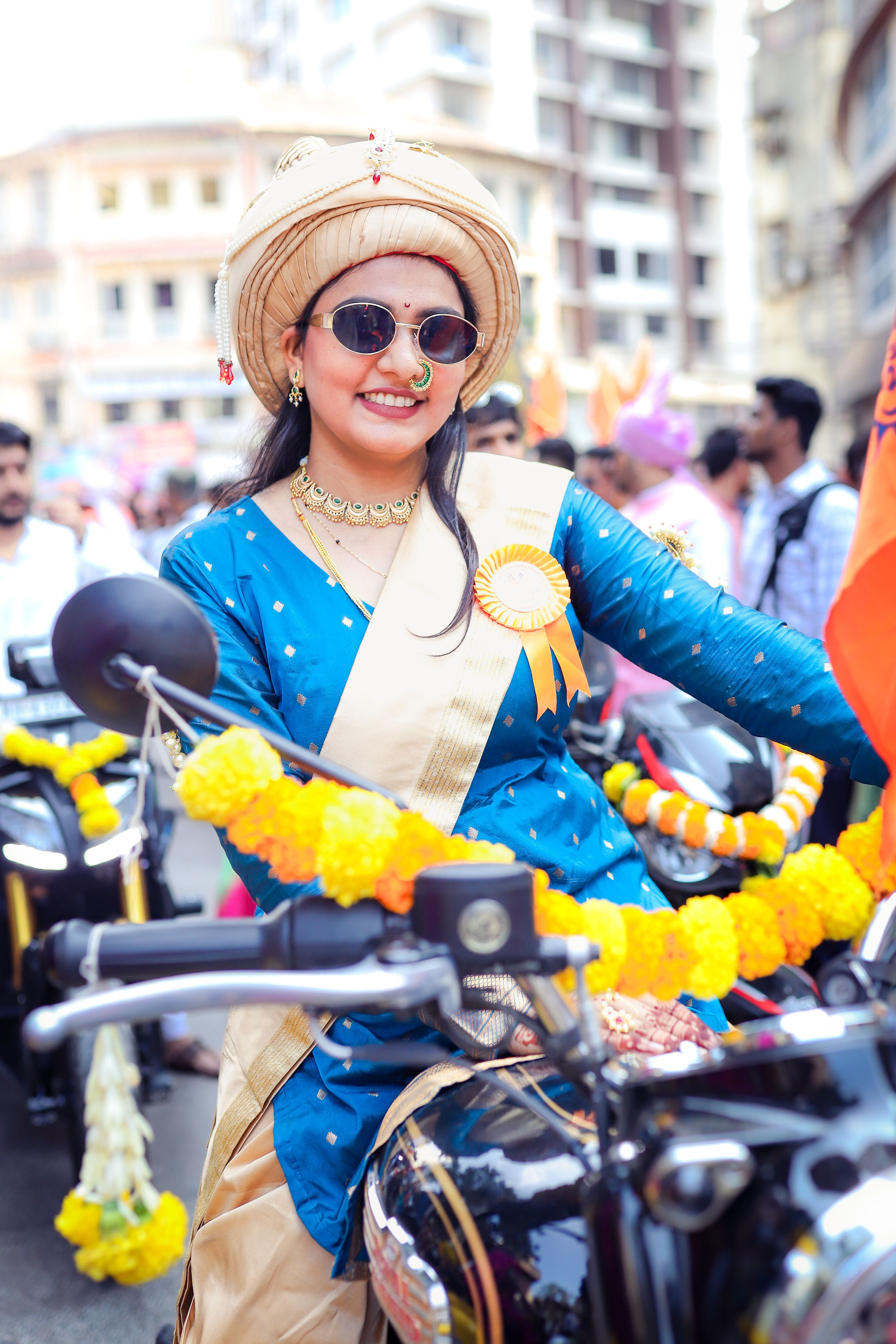 Indian Woman in Traditional Dress at Mumbai Parade · Free Stock Photo