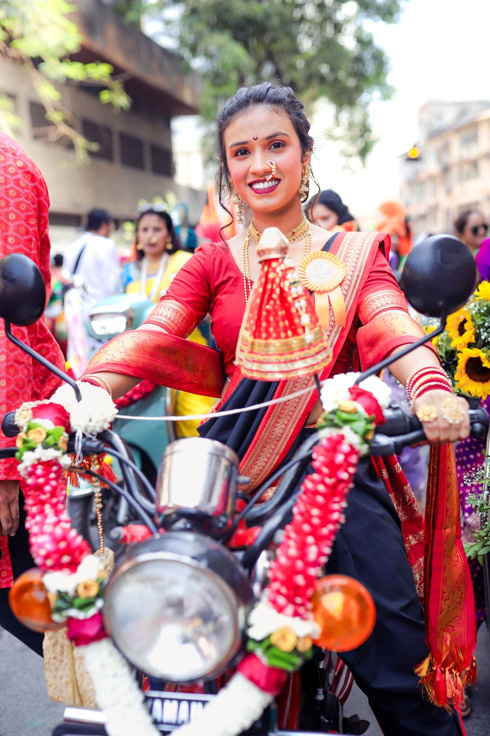Festive Celebration in Mumbai Street Parade · Free Stock Photo