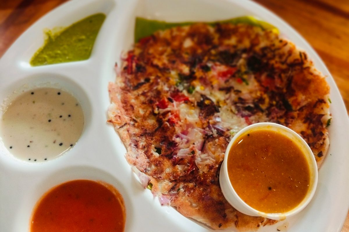 Tomato Uttapam