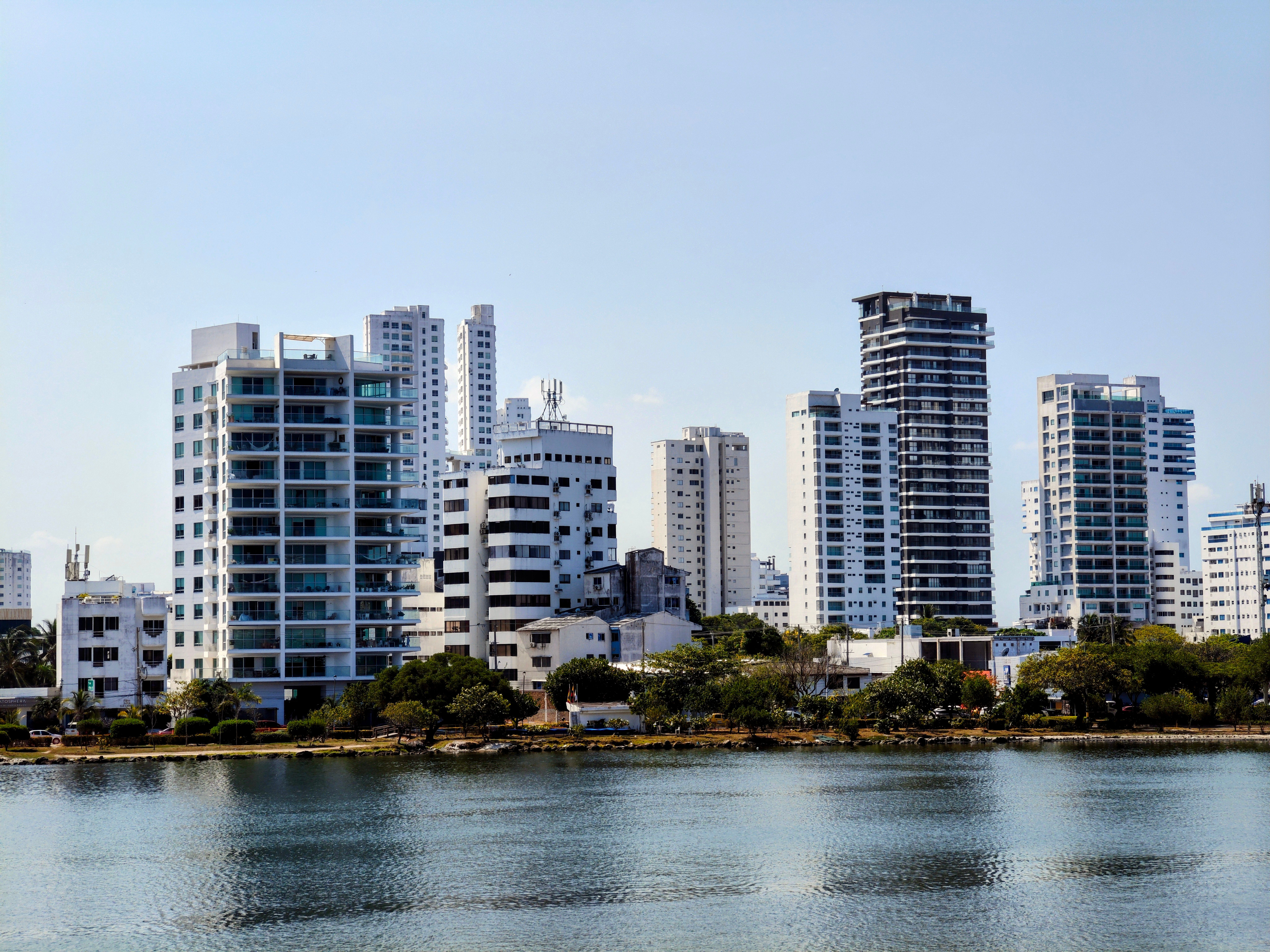 Karibana Golf & Beach Real Estate: Forensic Title Search for Investment Properties (Guide 14)