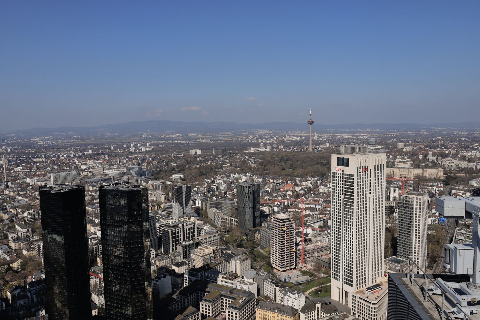 Elliott Stake Boosts Deutsche Telekom Amid European Stocks Rise