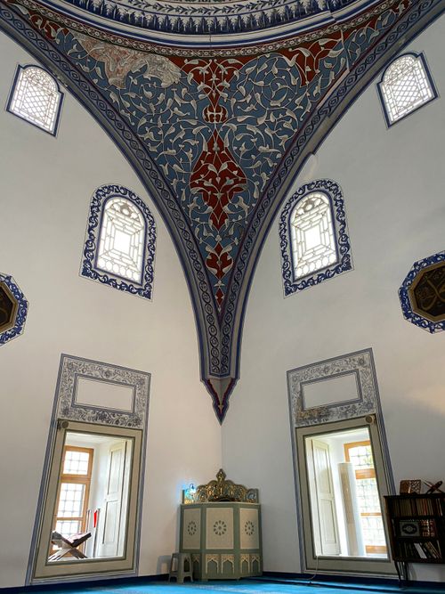 Free A beautiful mosque interior in Üsküp, Macedonia, showcasing intricate Islamic art and architecture. Stock Photo
