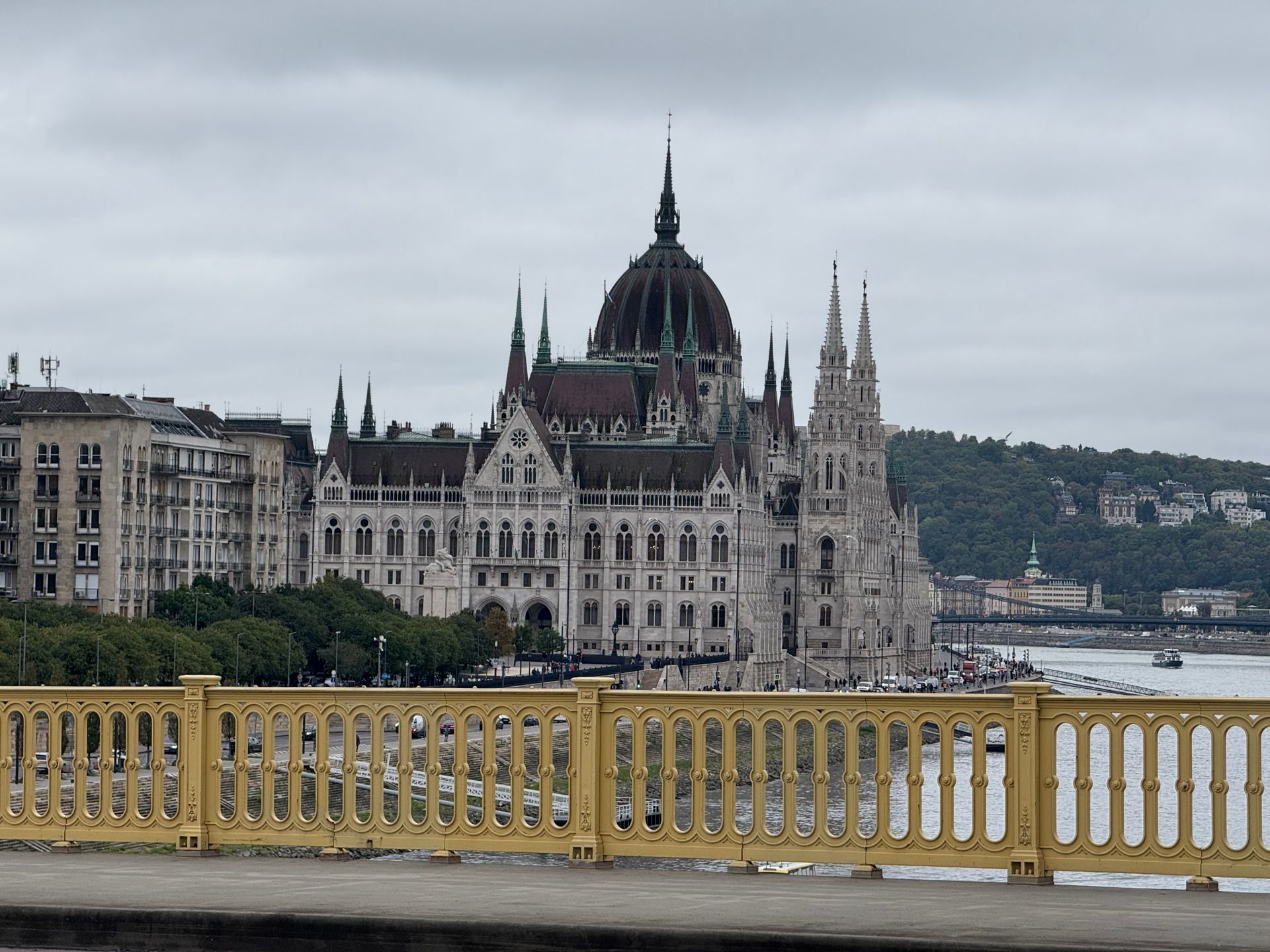 Budapeşte'deki Macar Parlamentosu binası