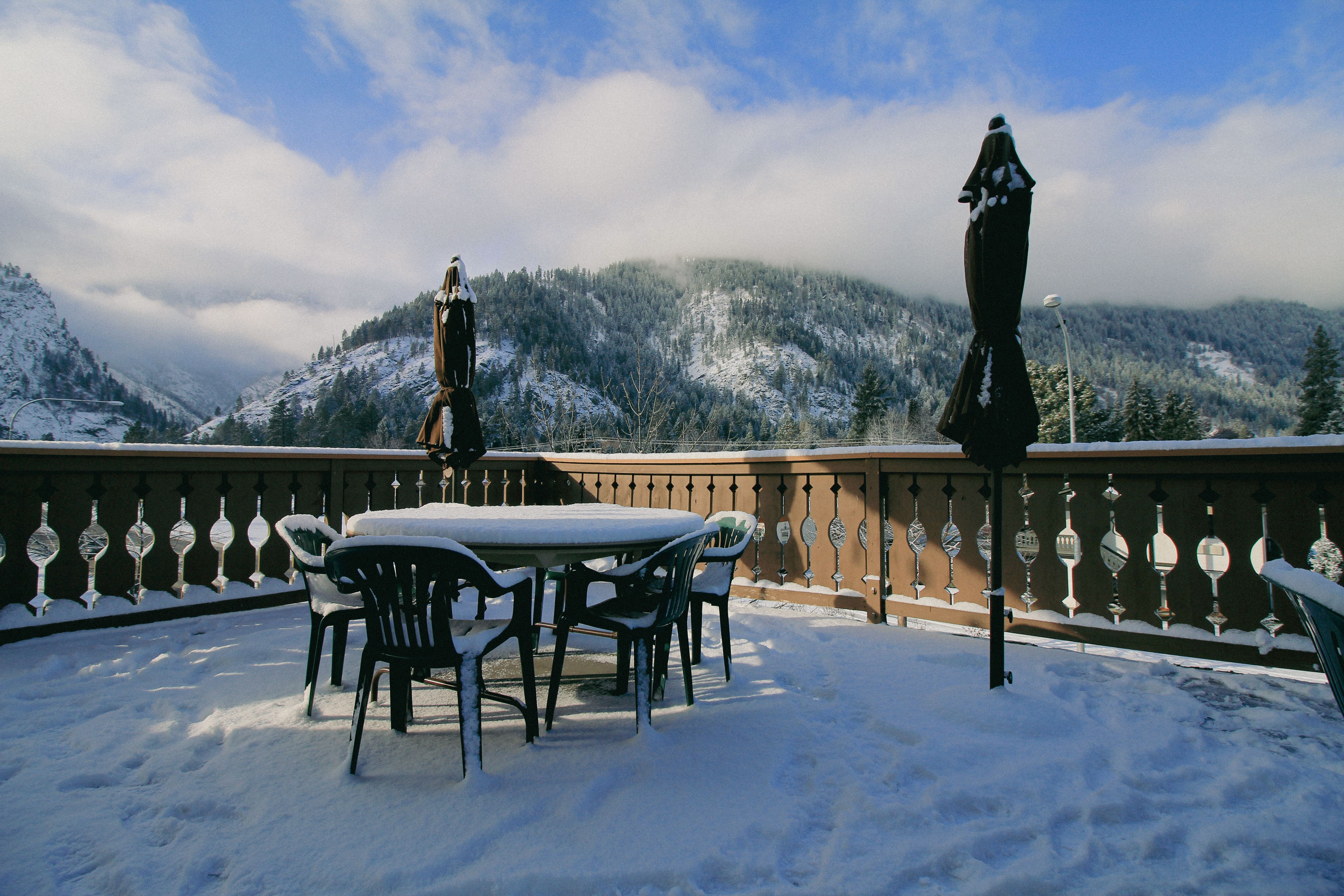 Best Basecamp Hotels & Lodges in Leavenworth WA 2026