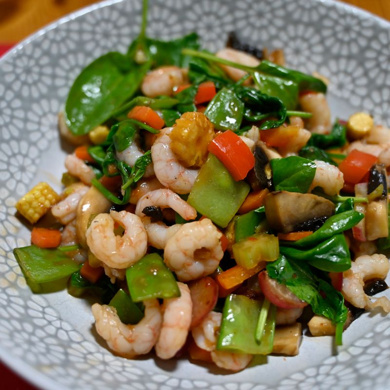 Shrimp and Snap Pea Stir-Fry with White Wine