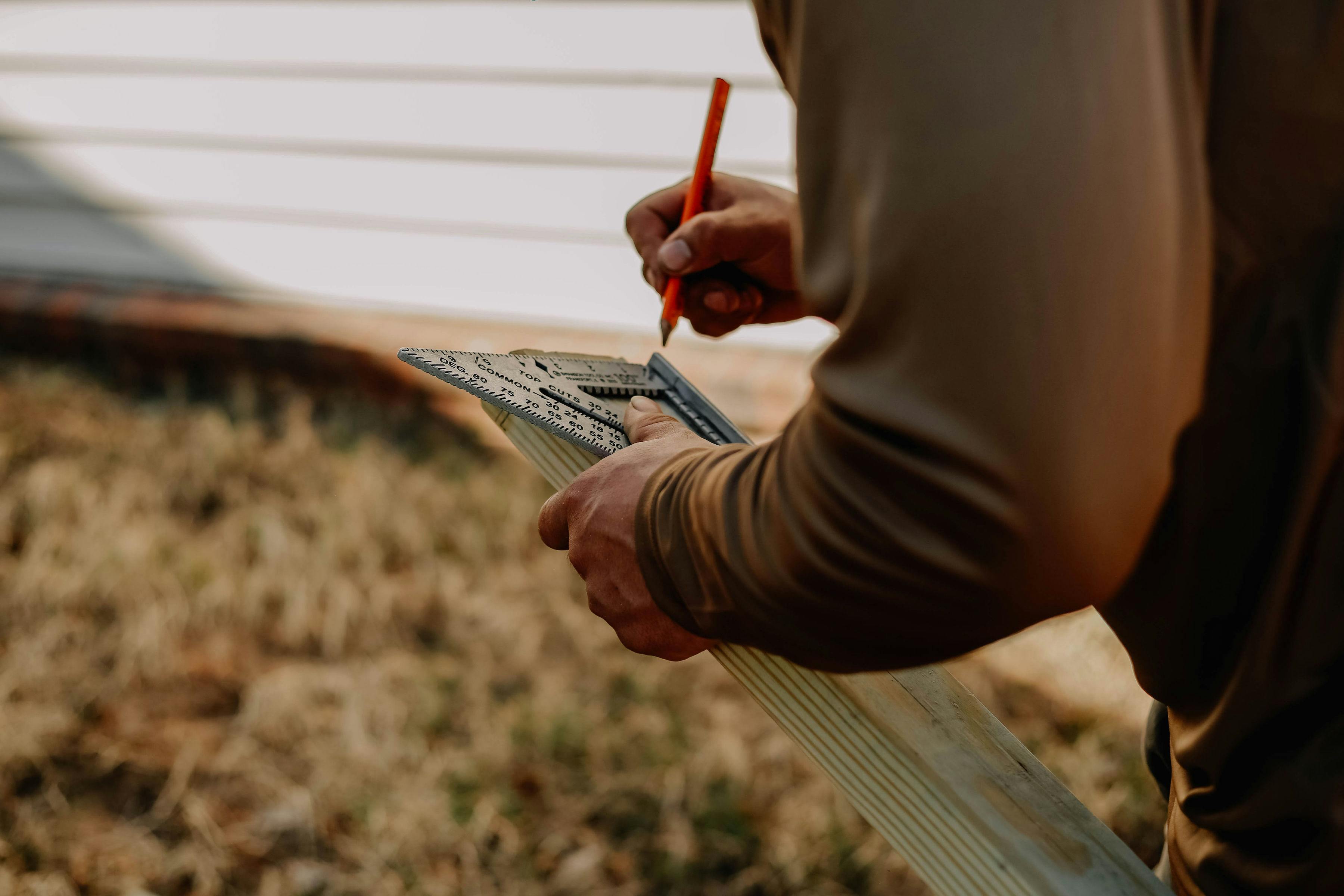 12 Home Improvement Ideas for Beginner DIYers — Photo by Daniel Agundiz on Pexels
