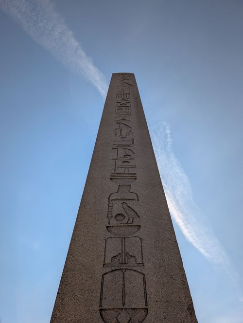 Free A majestic view of the Obelisk of Theodosius against a blue sky in Istanbul, Türkiye. Stock Photo