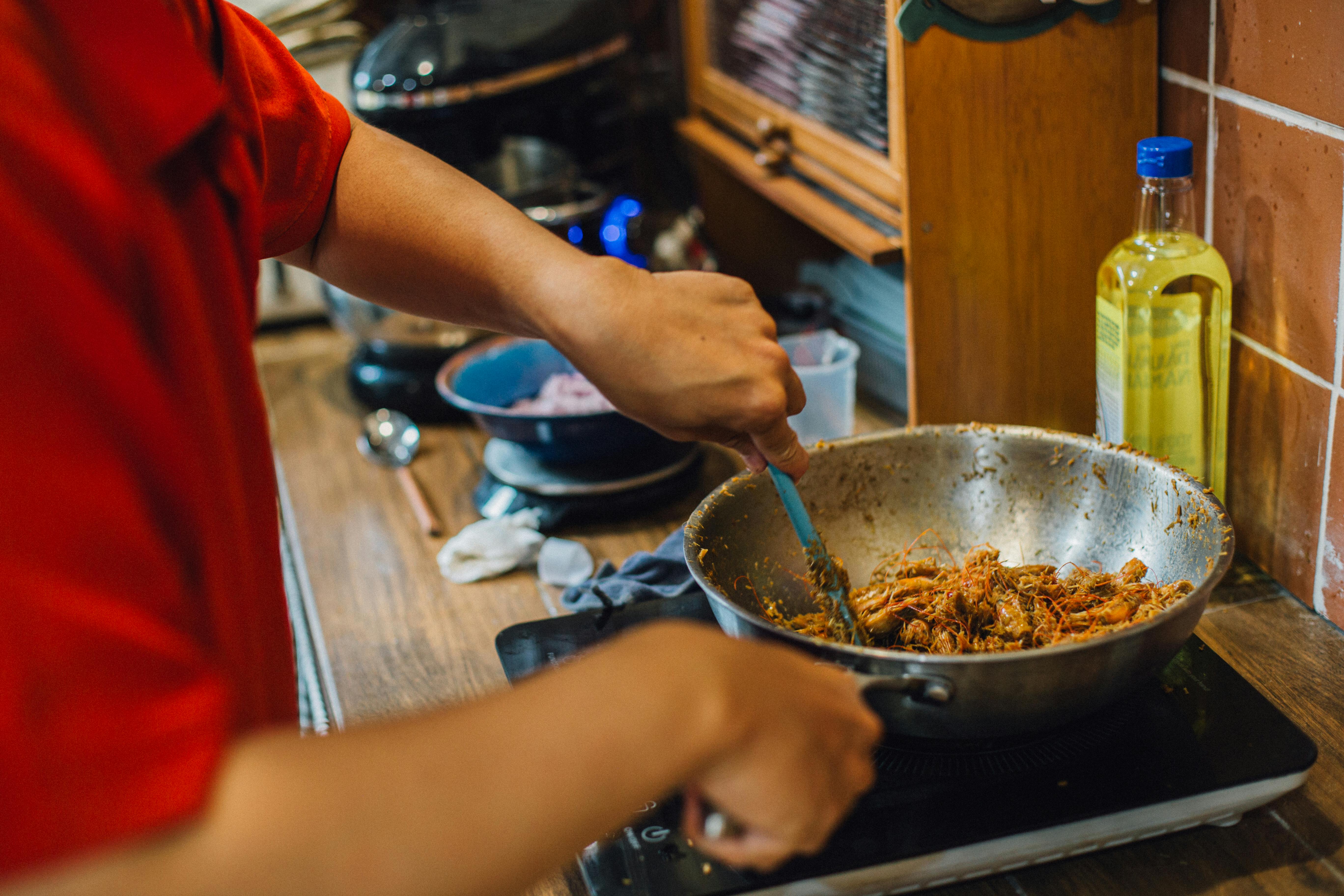 Rendang Autentik Minangkabau: Rahasia Cita Rasa yang Tiada Tara