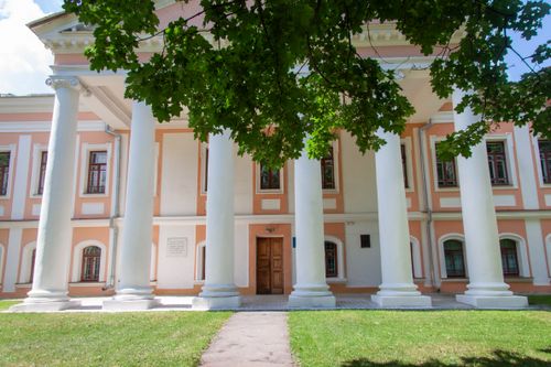 Free Stunning 17th-century architecture with classical columns in Chernihiv, Ukraine. Stock Photo