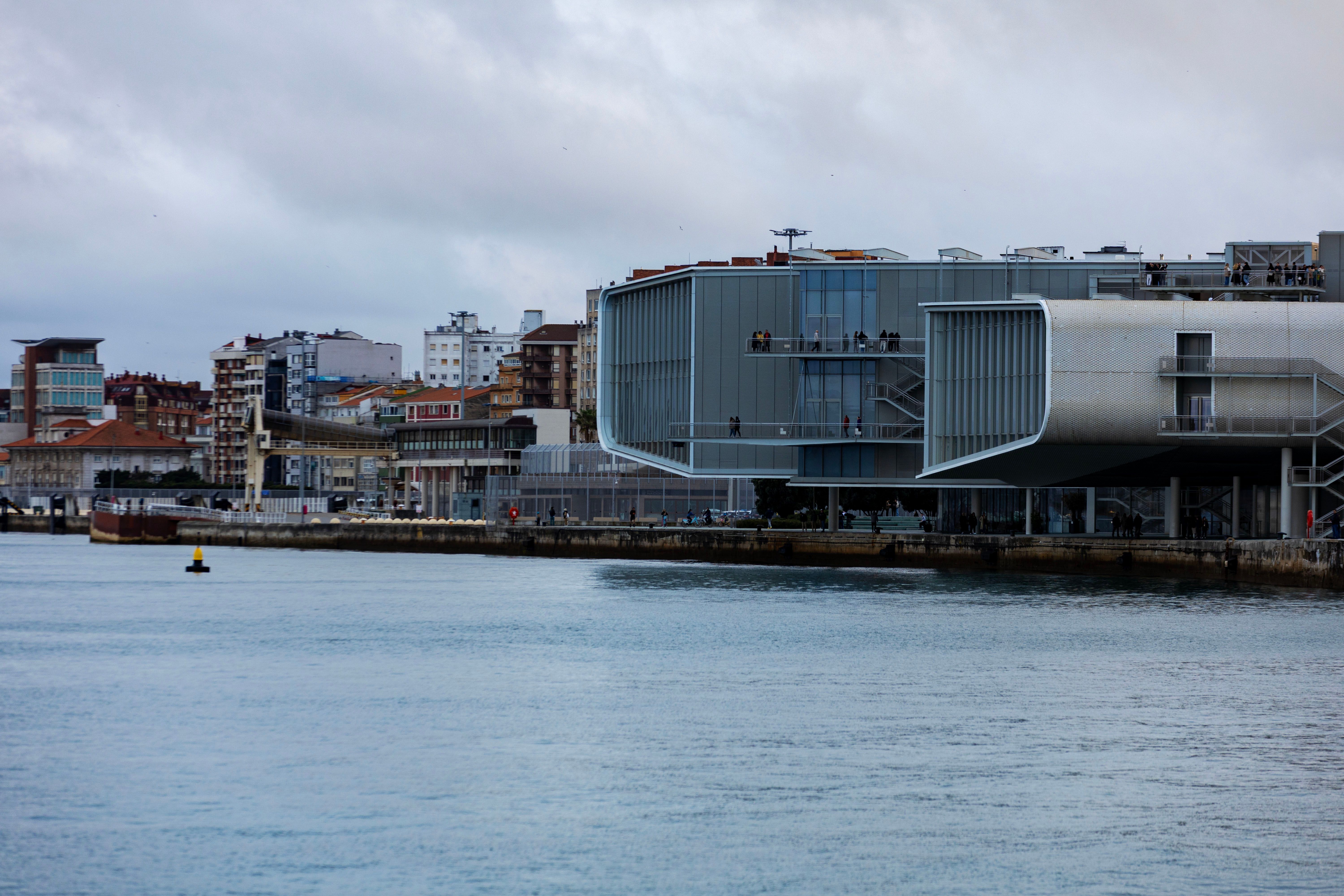 Airport transfers in Santander