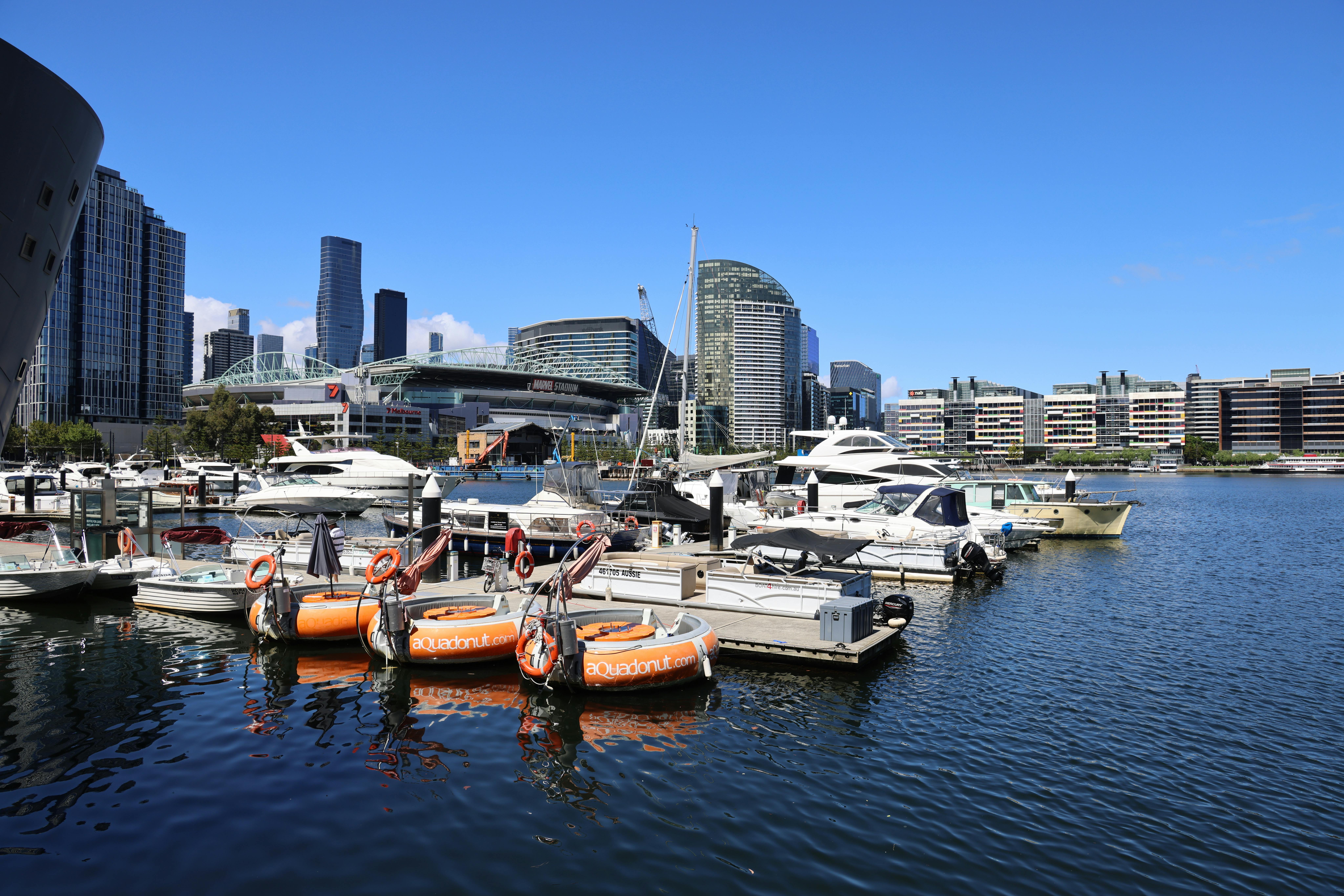 general travel group melbourne — Photo by Shutter Speed on Pexels
