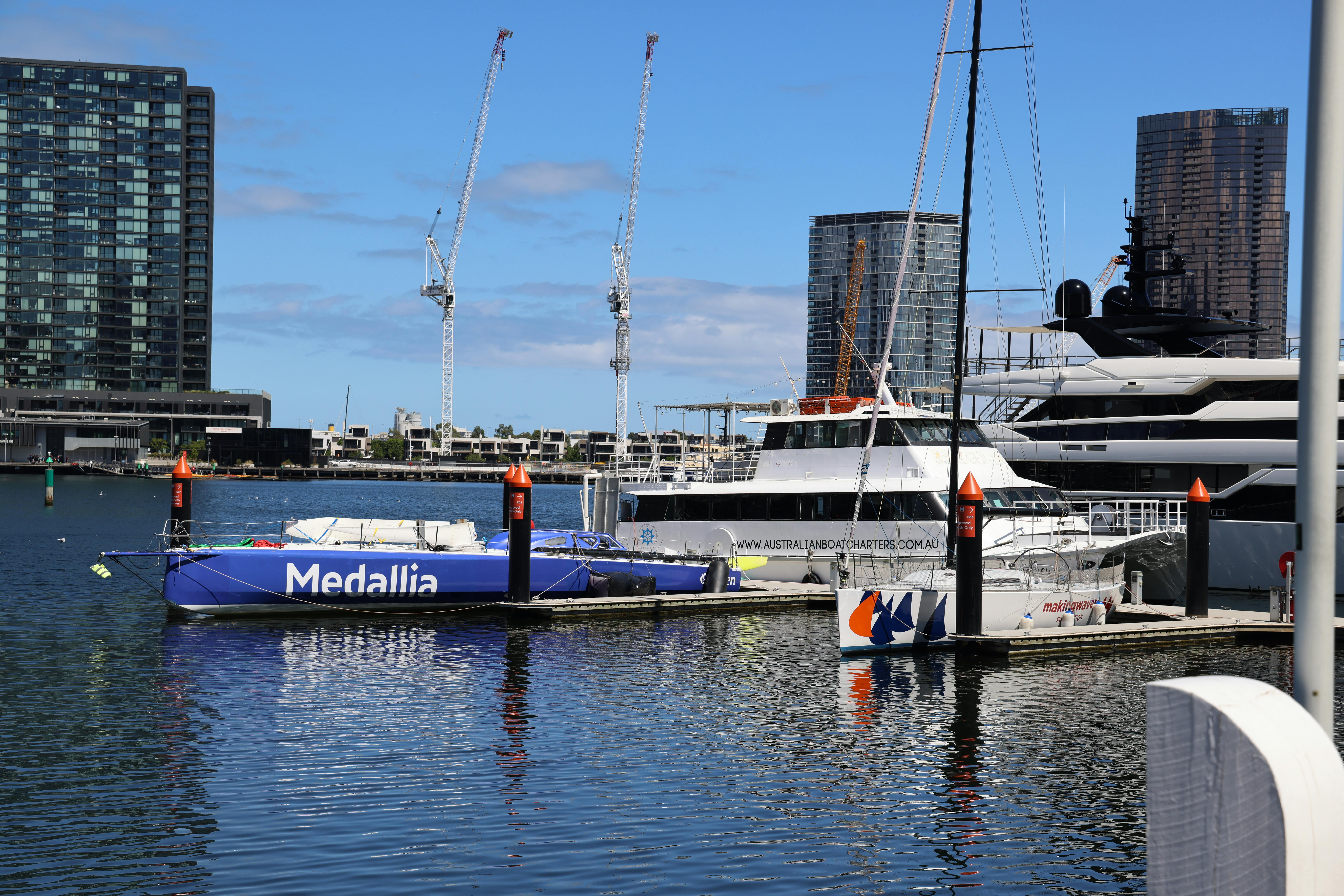 general travel group melbourne office — Photo by Bal Jinder on Pexels
