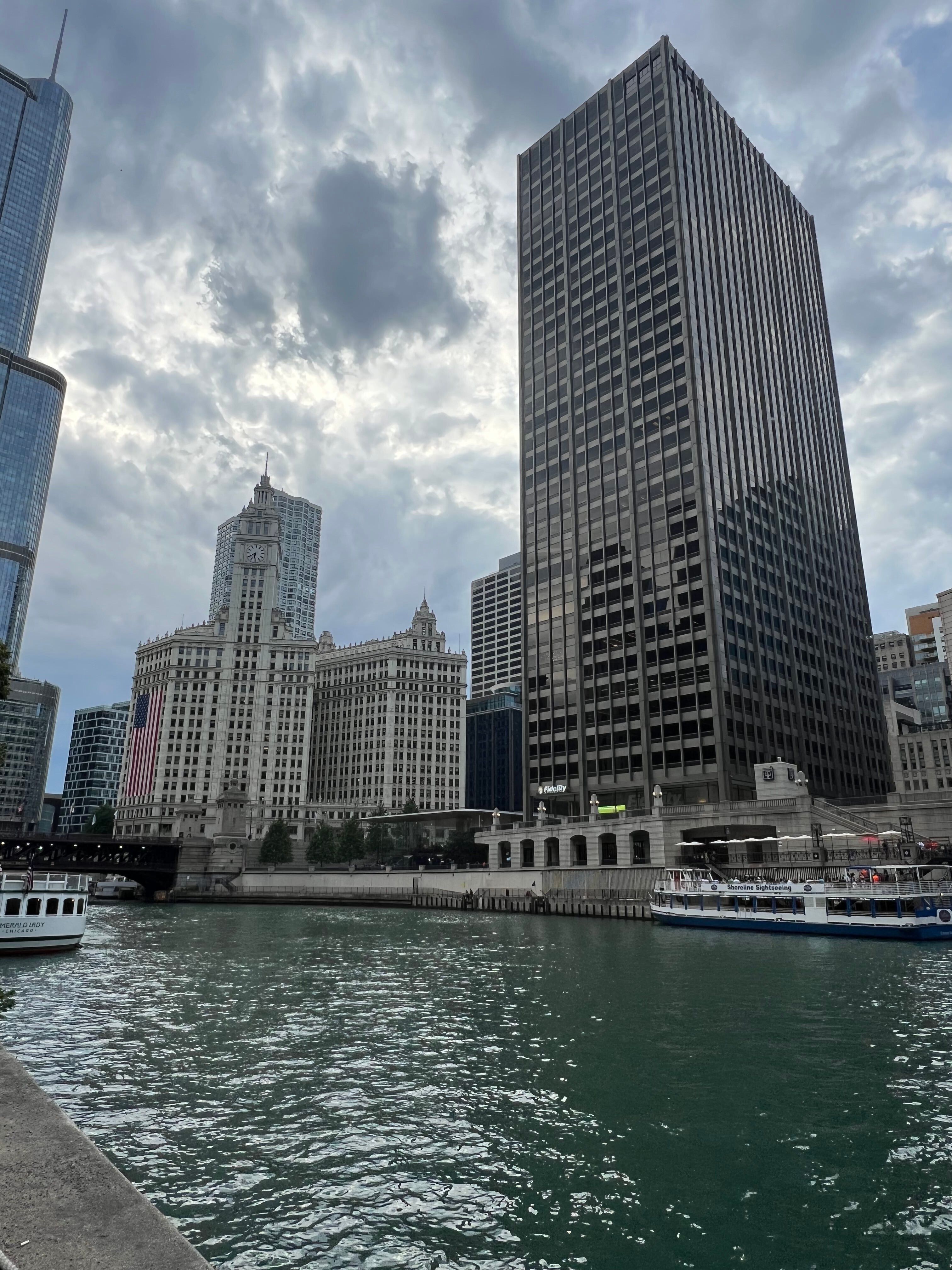 Chicago River surrounded by iconic skyscrapers