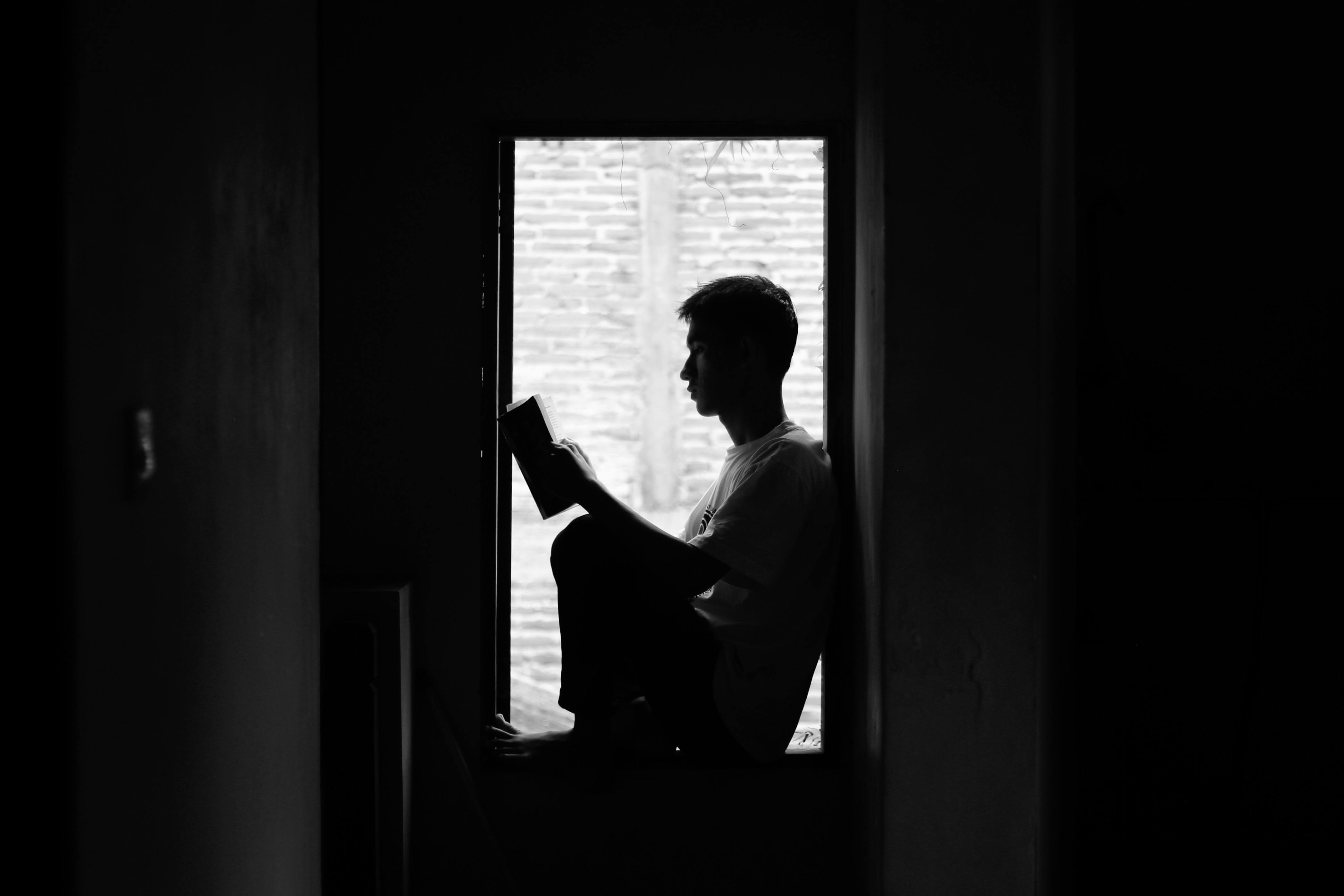 25 of the Best Personal Finances Books You Should Read — Photo by Syahidan on Pexels