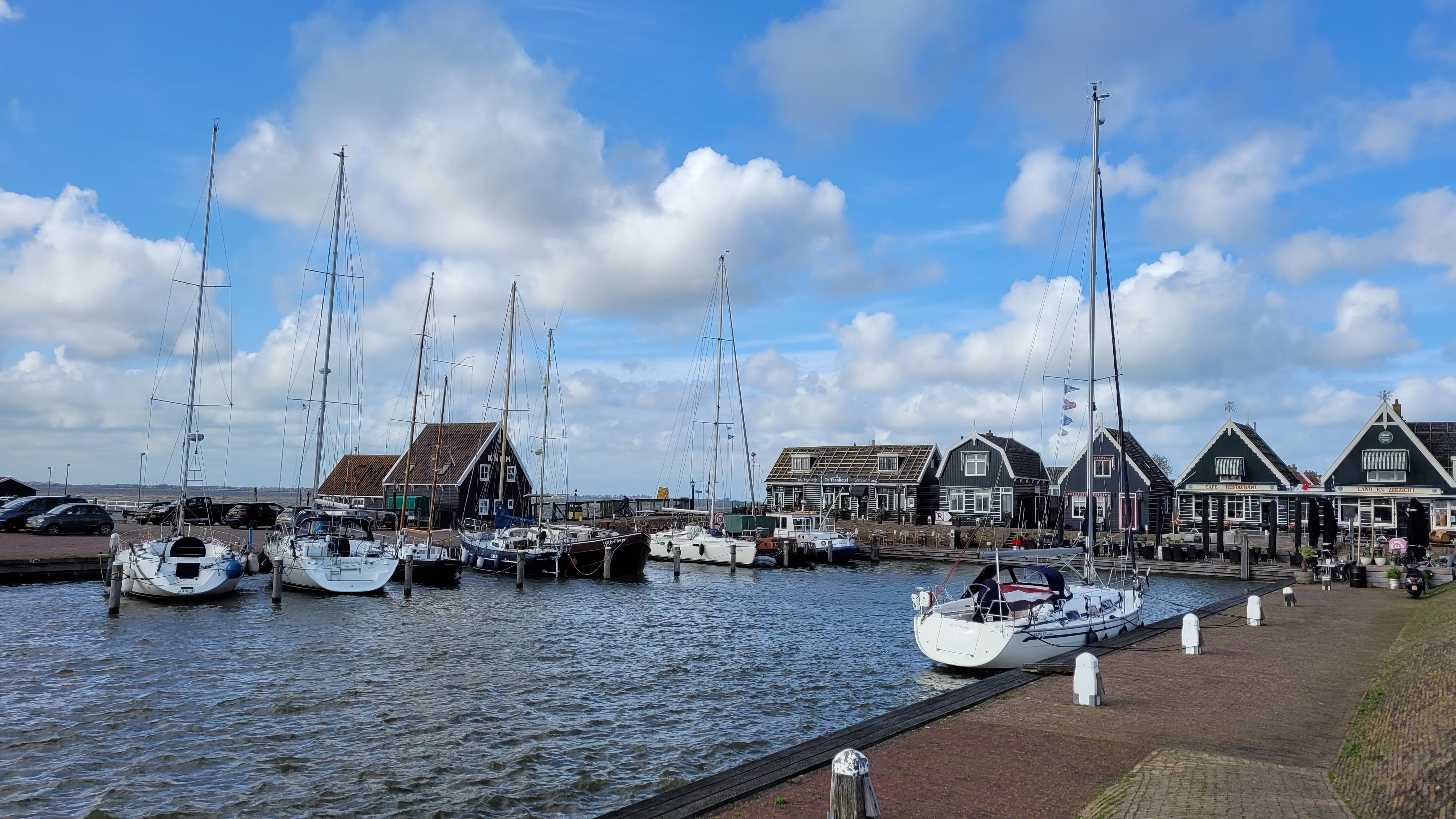 Gezellige haven in Nederland