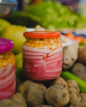 Pickled Turnips (Kabis Lift)